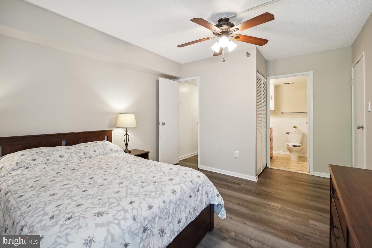 LEISURE WORLD - Residential