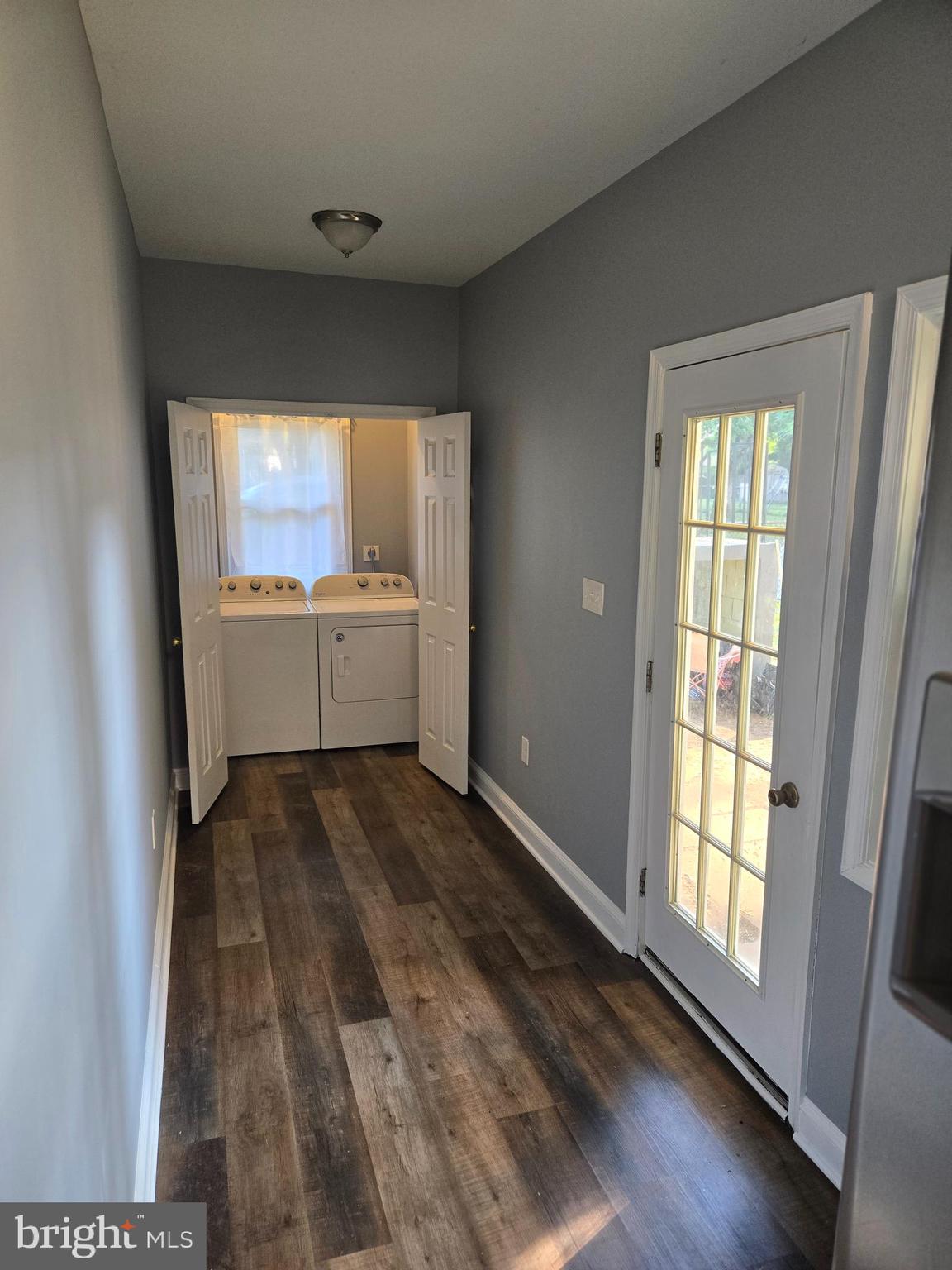 PASADENA - Residential Income