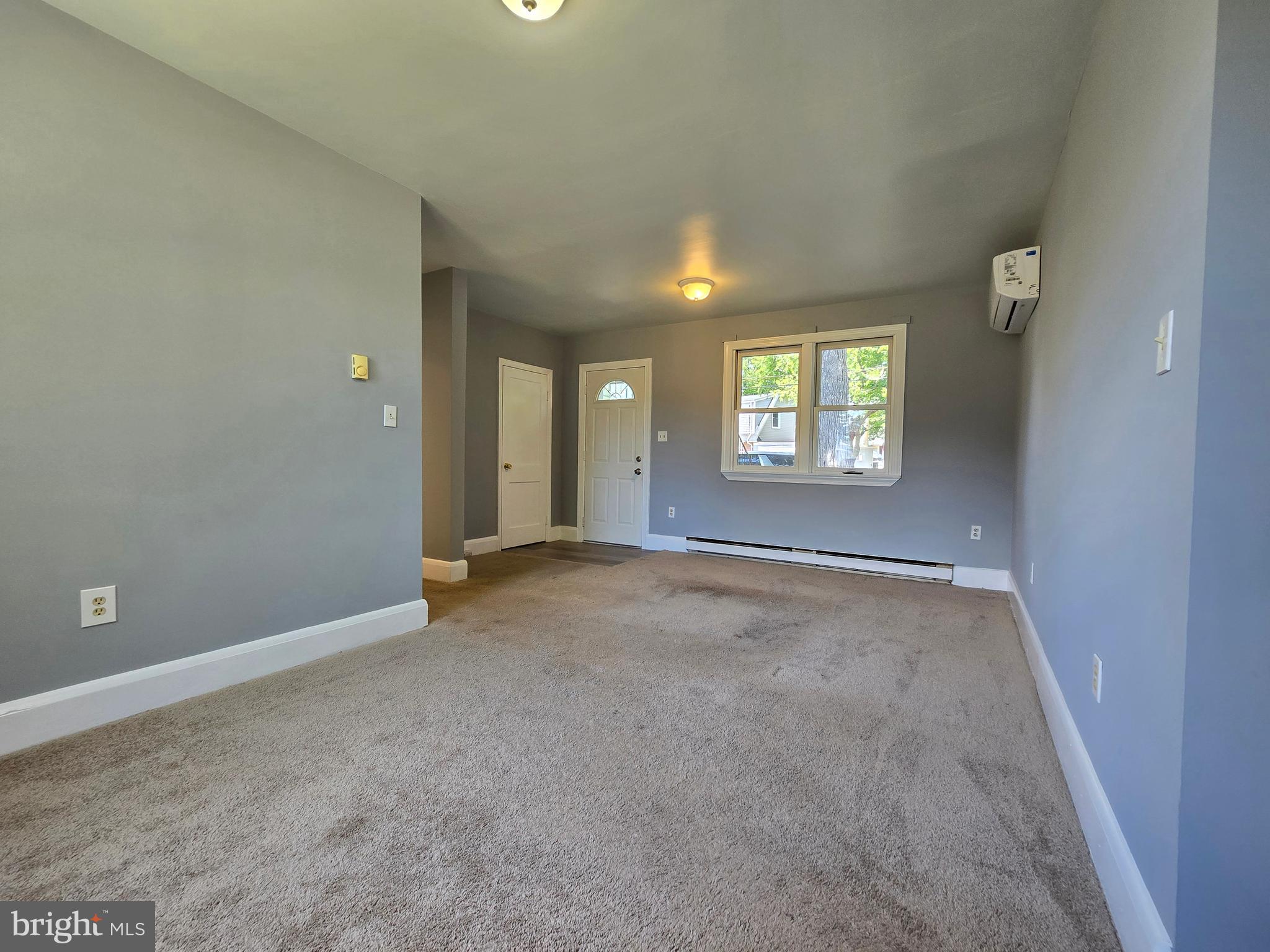 PASADENA - Residential Income