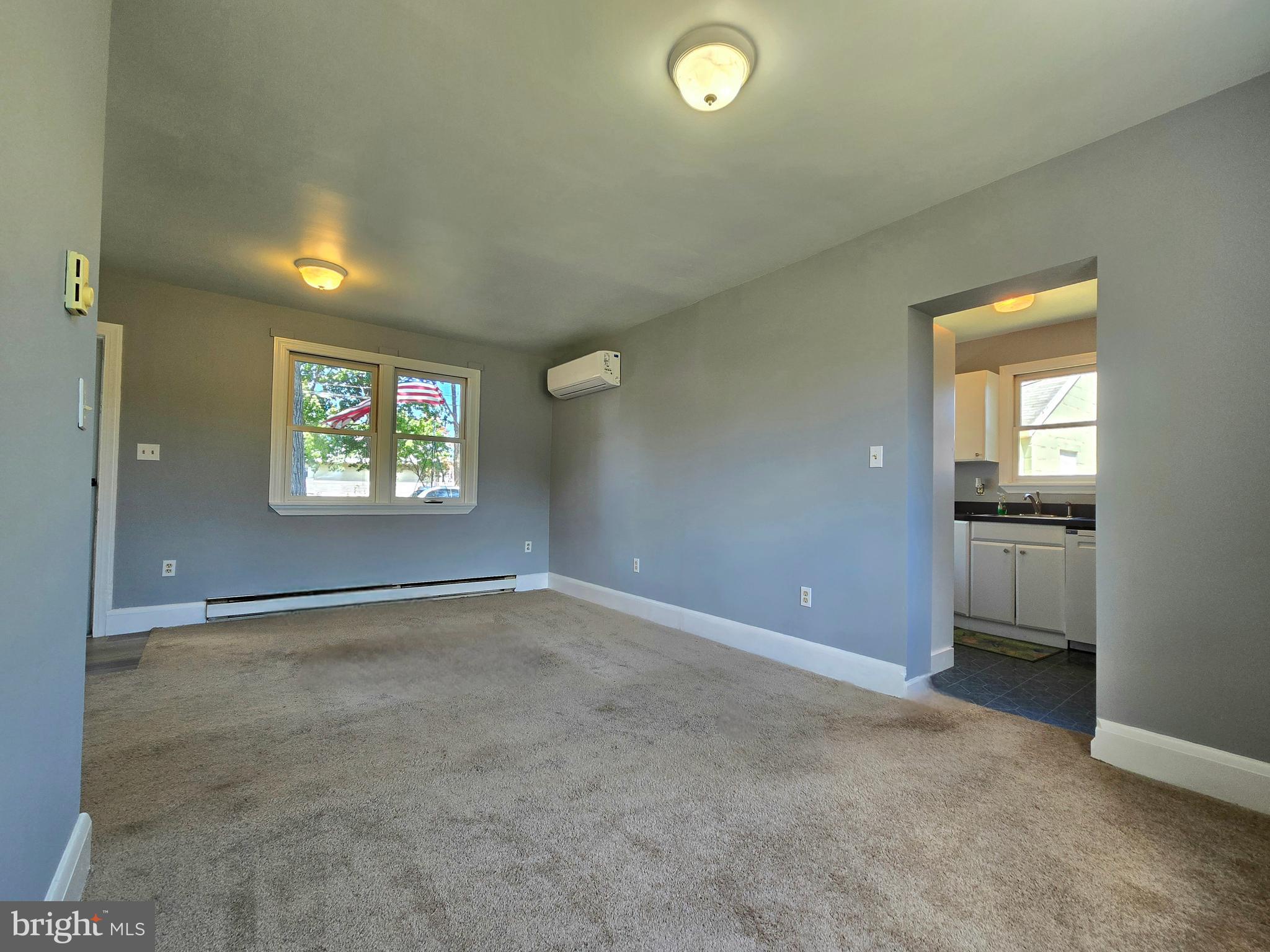 PASADENA - Residential Income