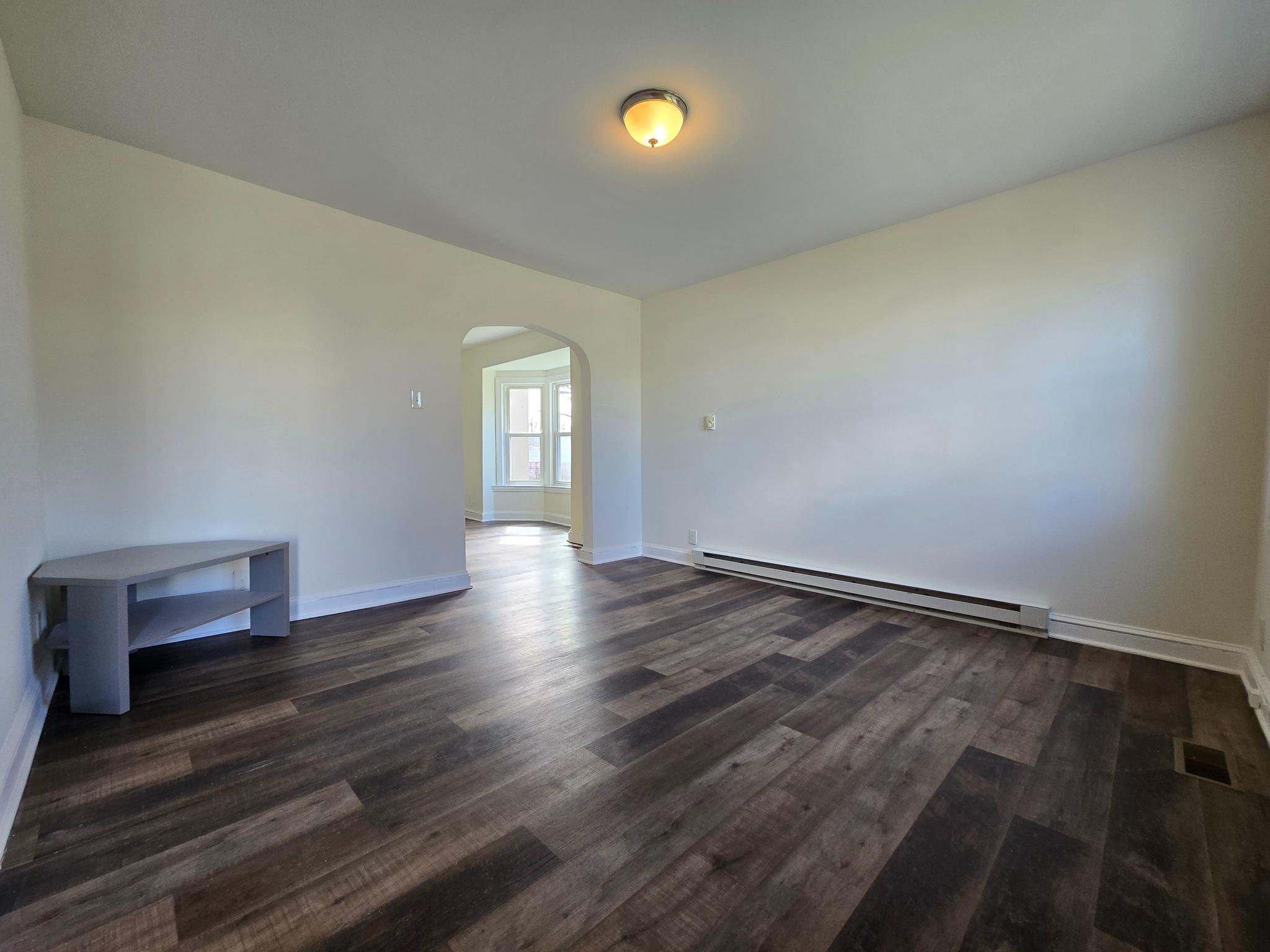 PASADENA - Residential Income