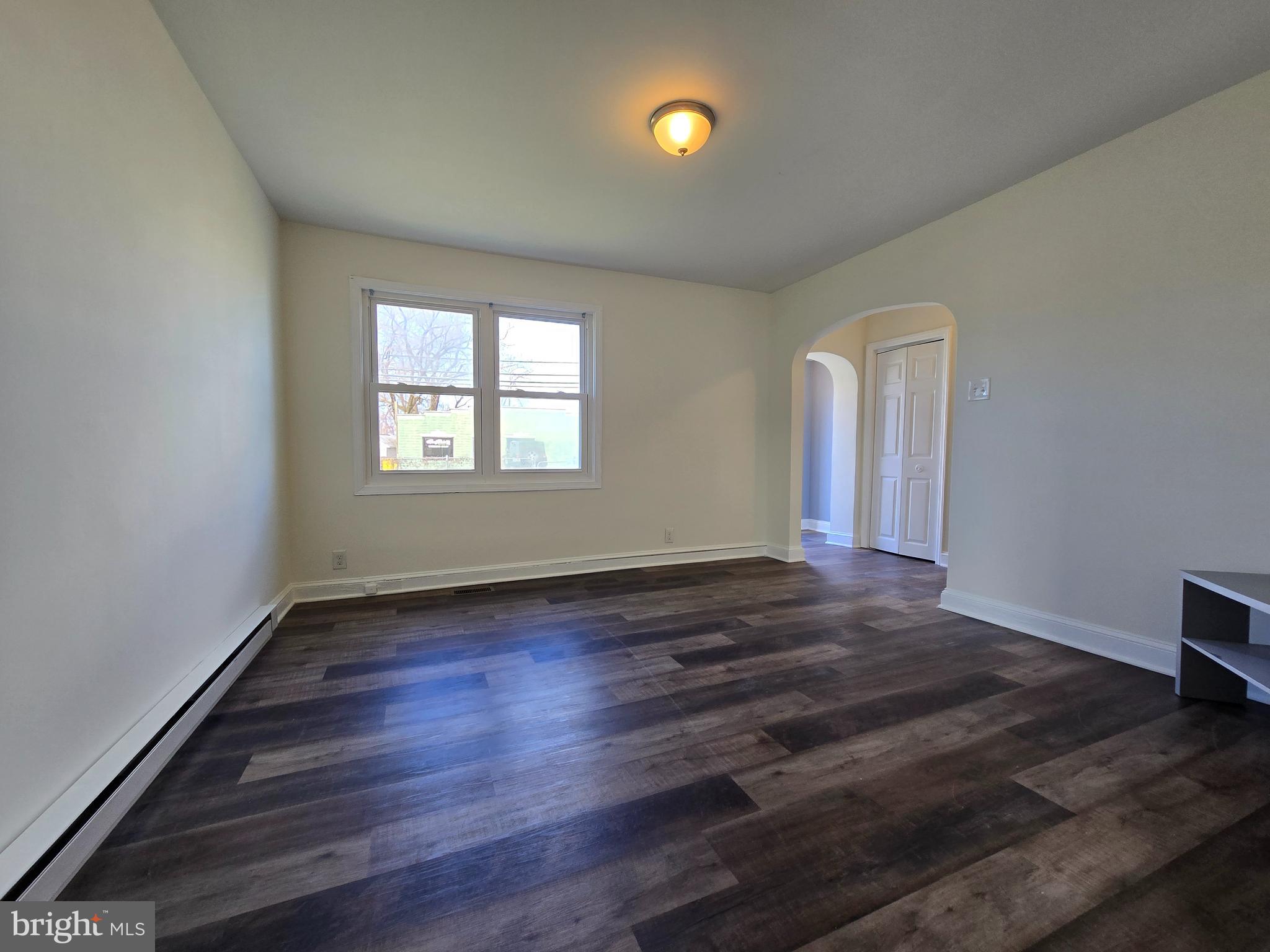 PASADENA - Residential Income