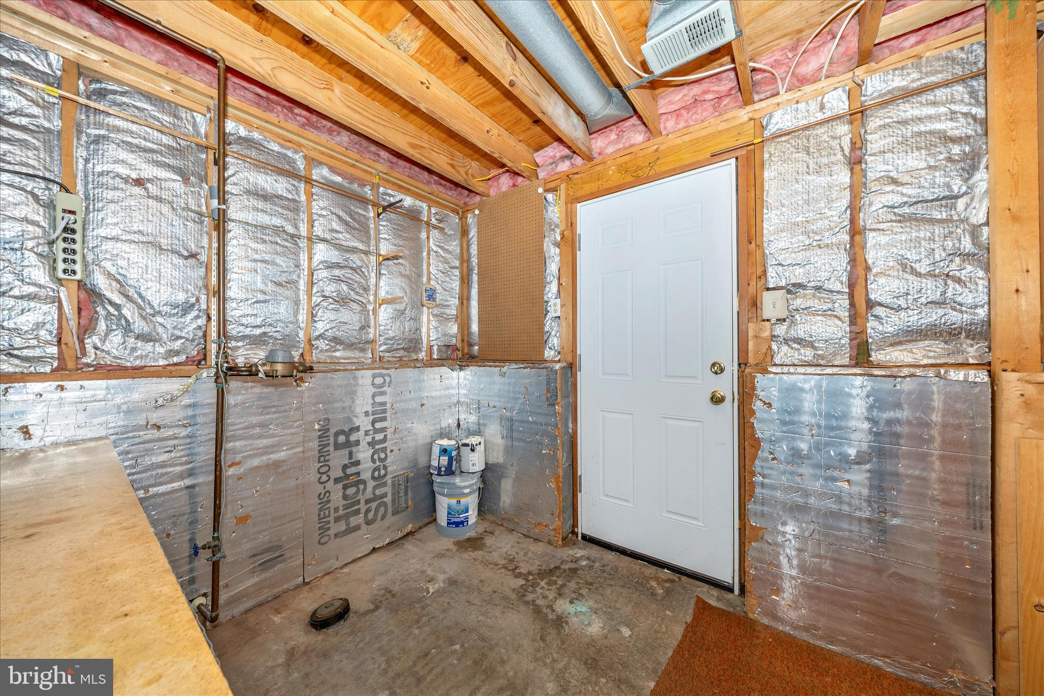 HILLCREST ORCHARDS - Residential