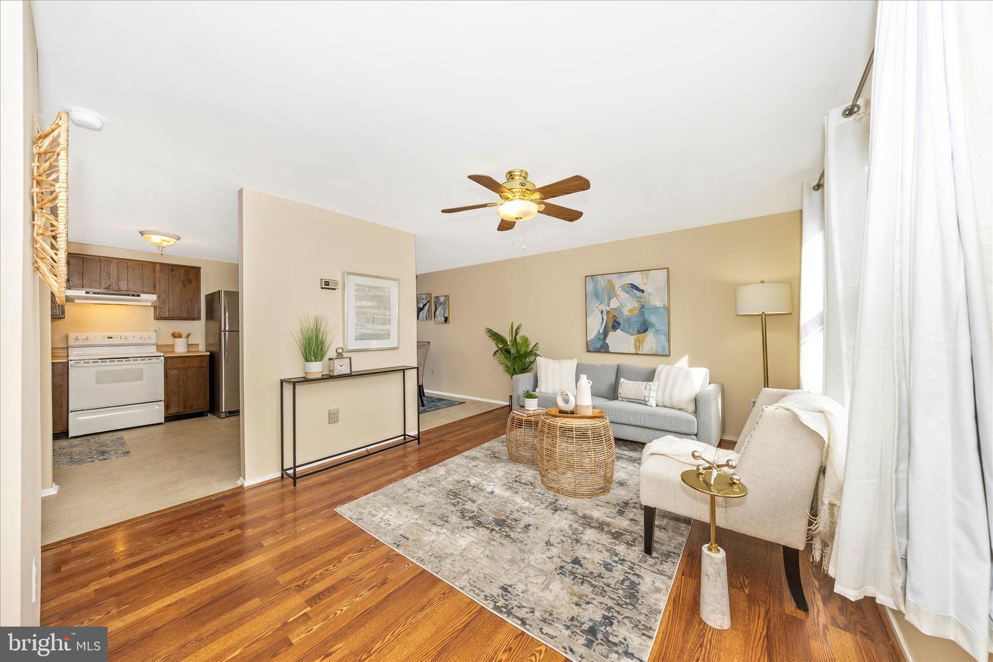 HILLCREST ORCHARDS - Residential