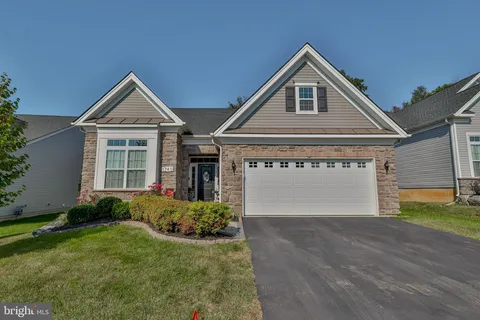 1740 Valley View Drive, Allentown, PA MLS: PALH2011196