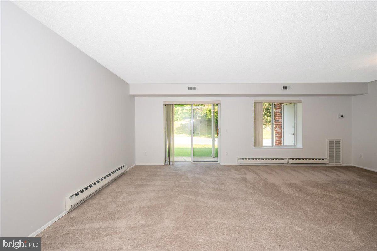 ROSSMOOR MUTUAL #14 - Residential