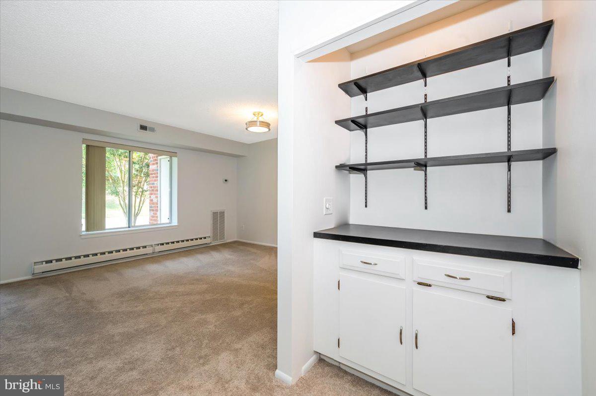 ROSSMOOR MUTUAL #14 - Residential