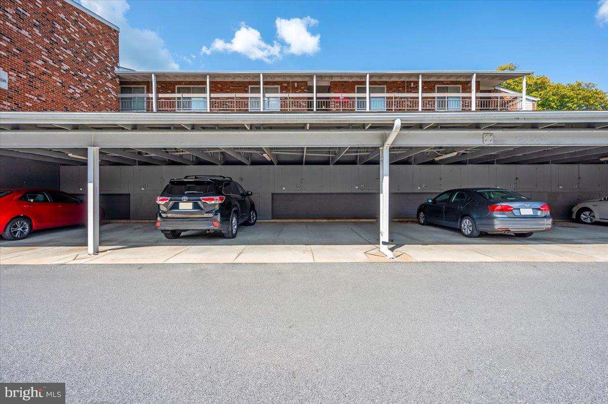 ROSSMOOR MUTUAL #14 - Residential