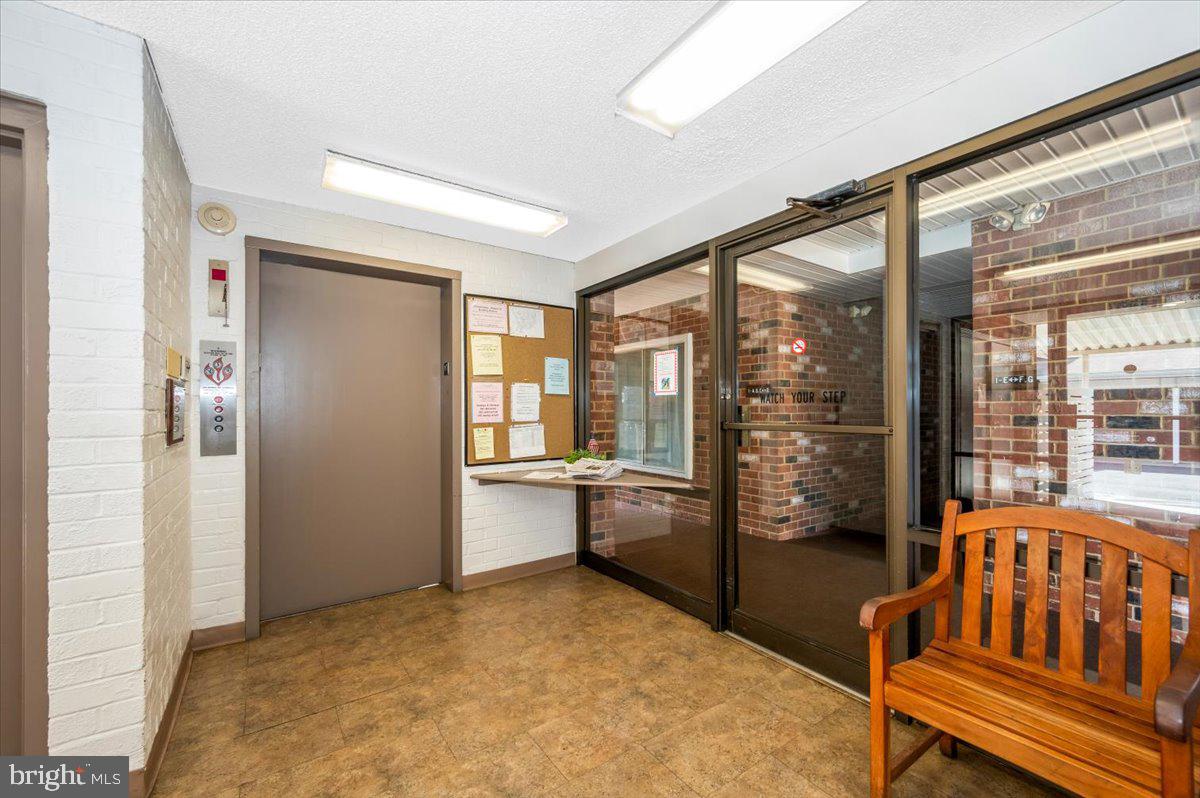 ROSSMOOR MUTUAL #14 - Residential