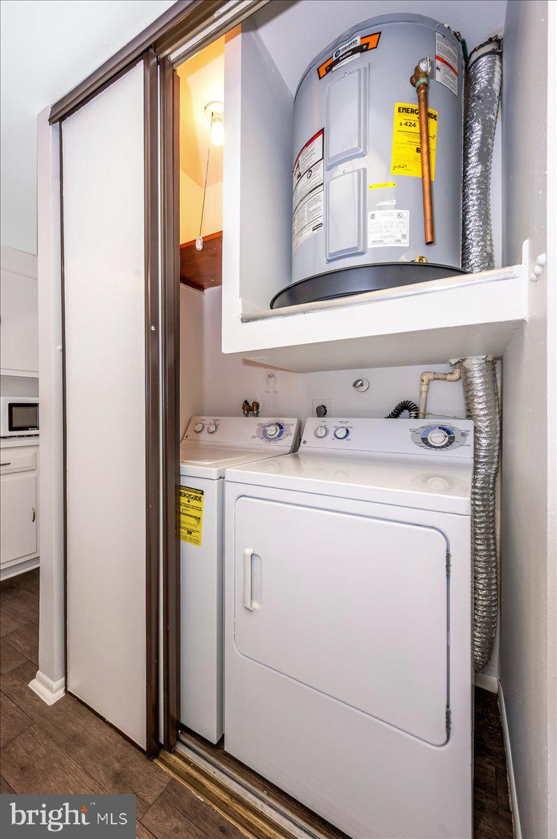 ROSSMOOR MUTUAL #14 - Residential