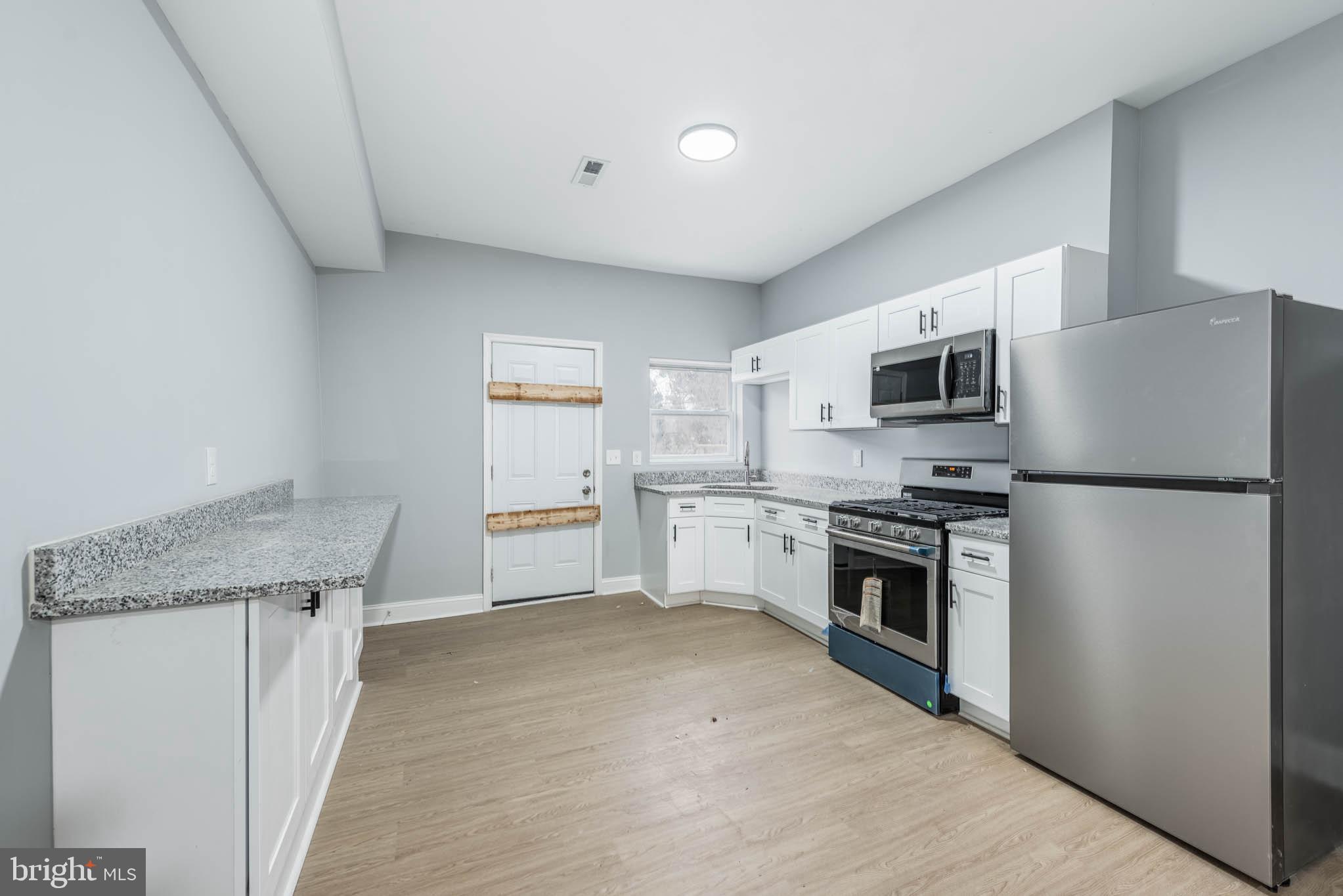 MONDAWMIN - Residential