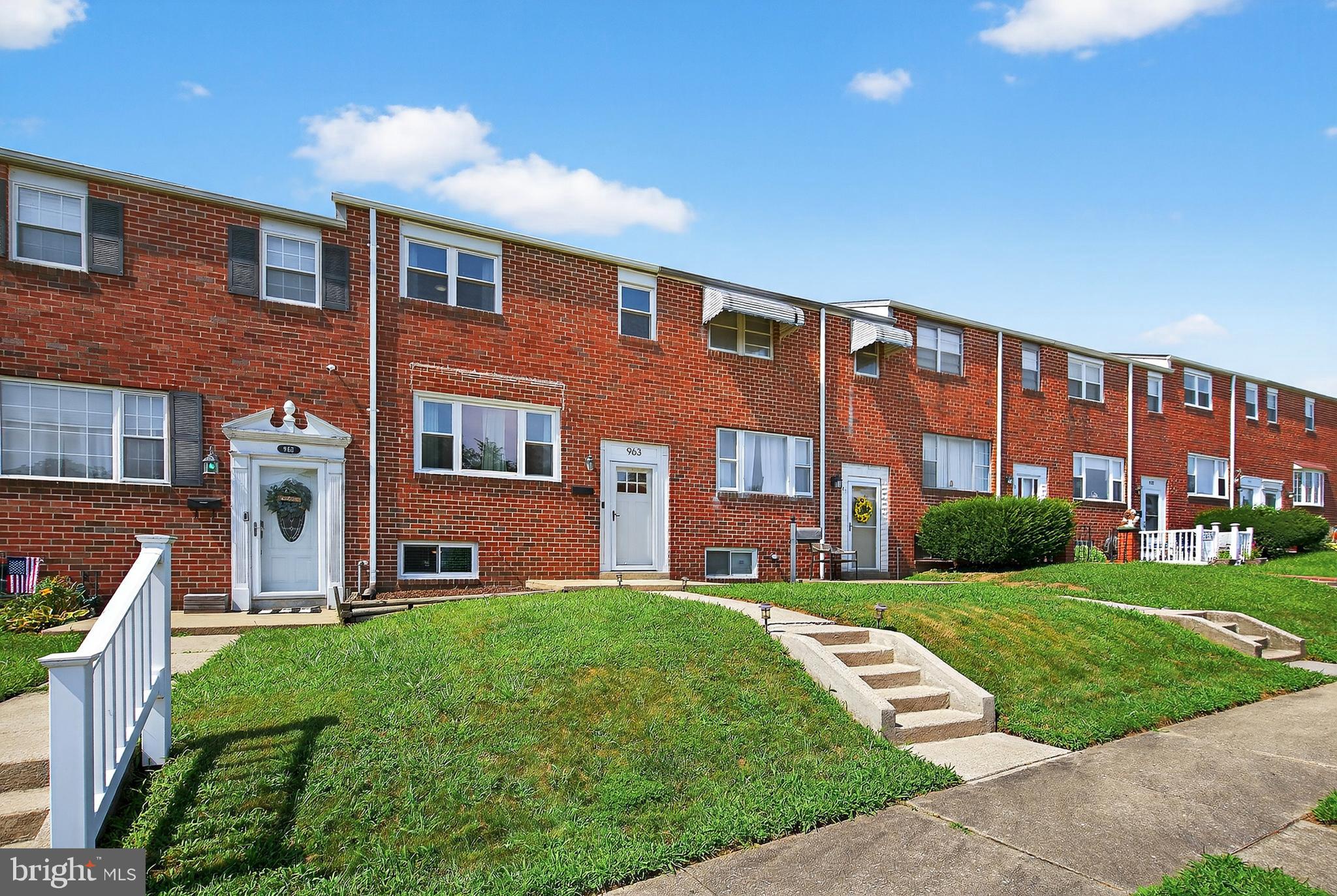 963 REGINA DRIVE