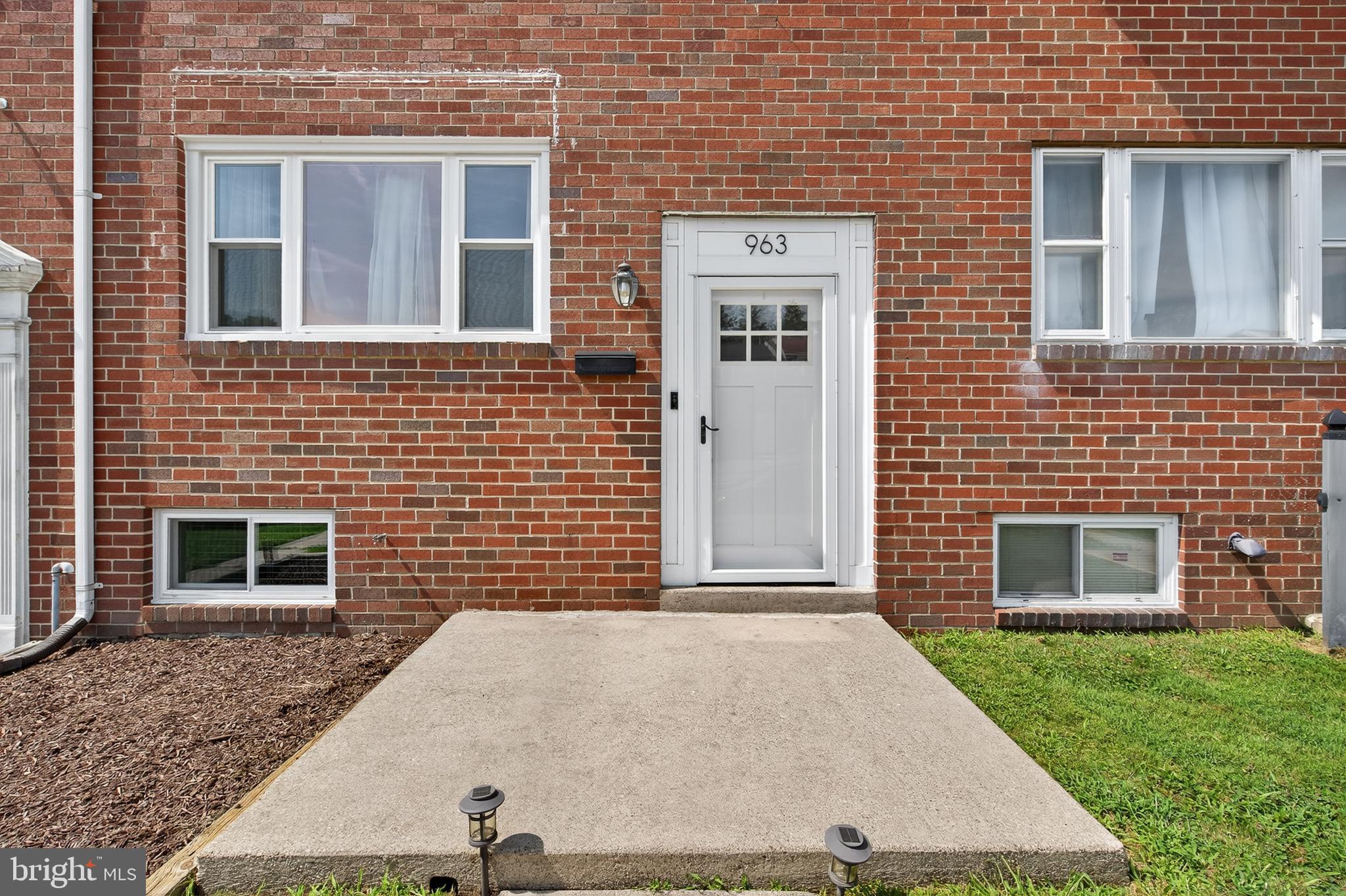 963 REGINA DRIVE
