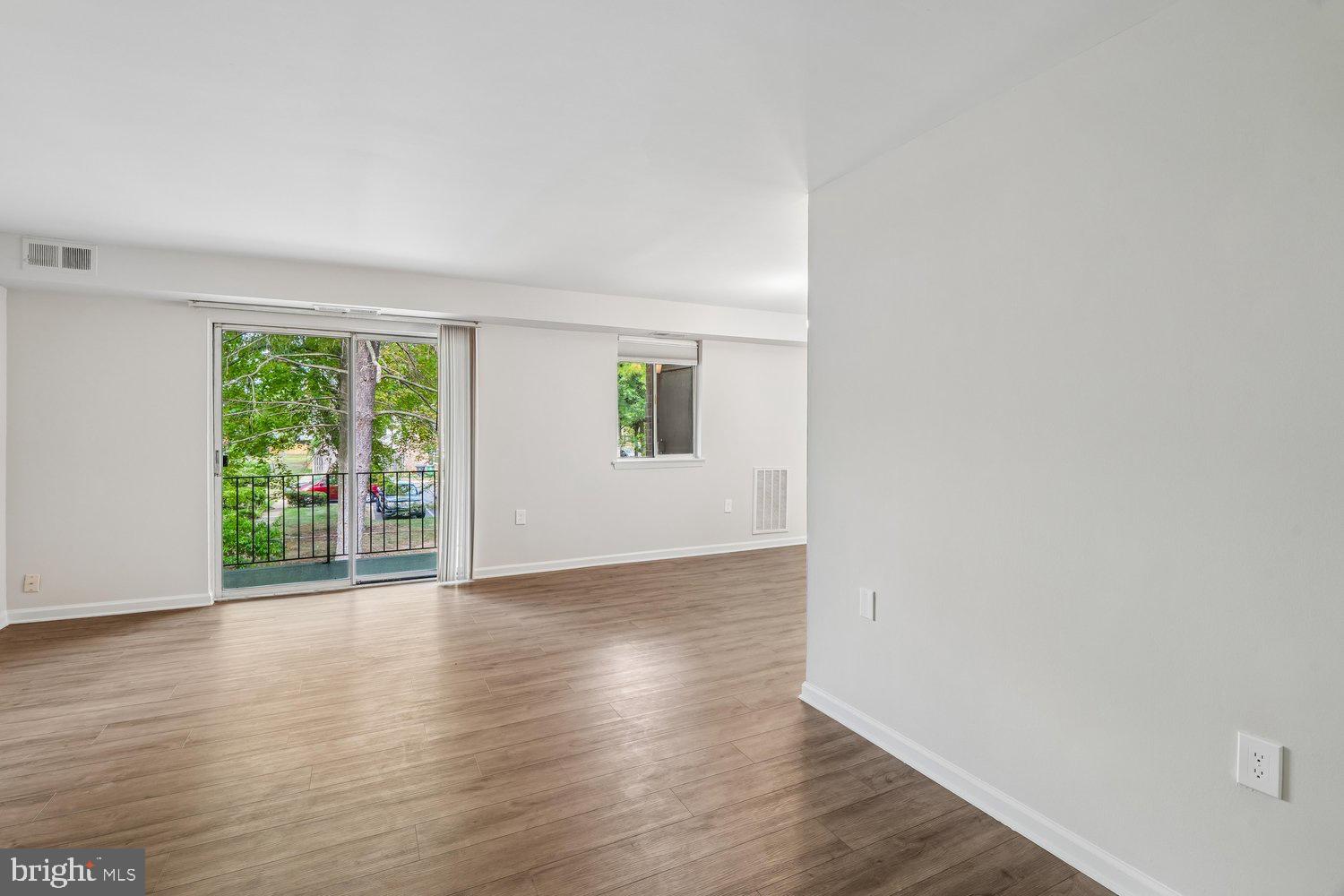 213 VICTOR PARKWAY F 213F
