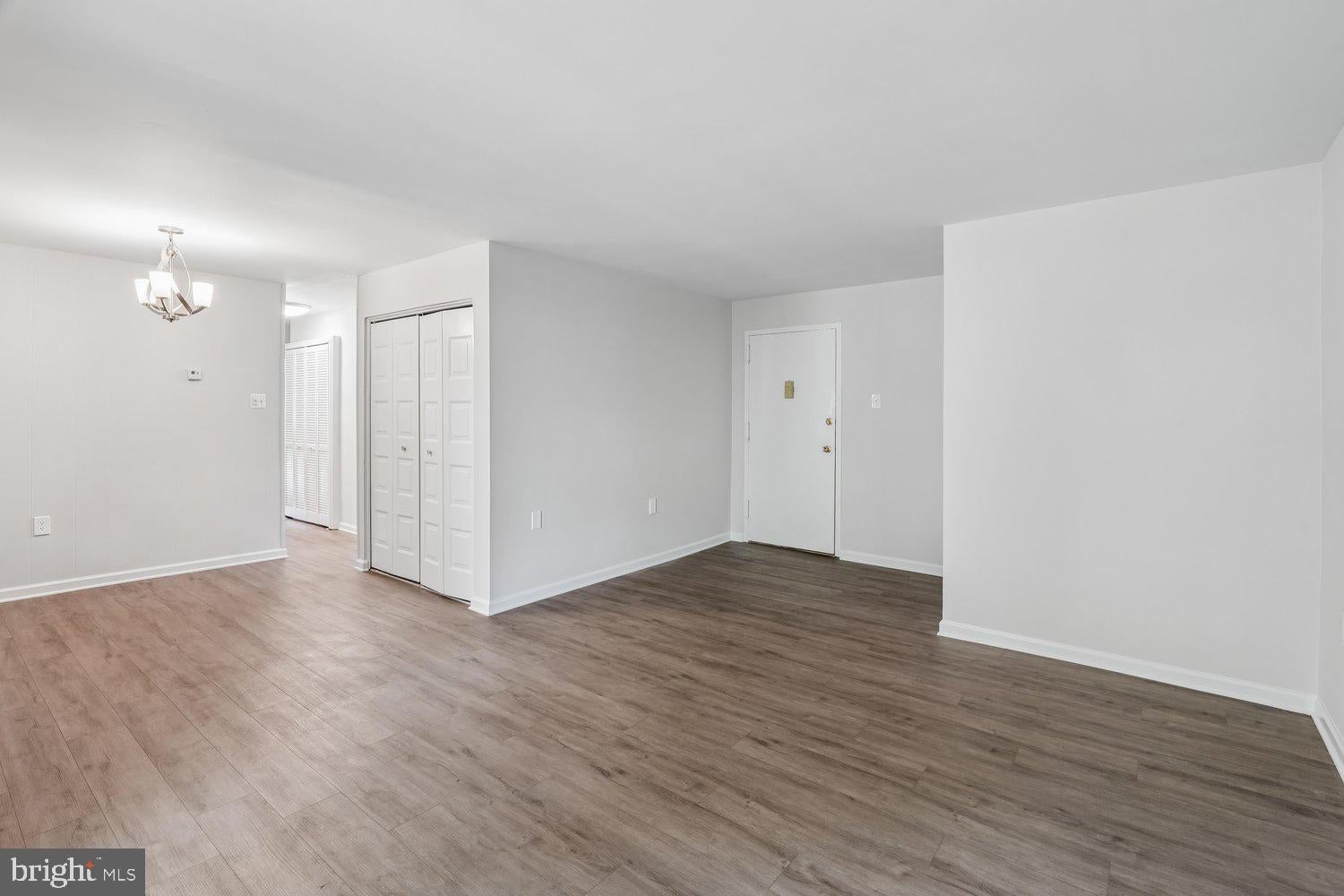 213 VICTOR PARKWAY F 213F