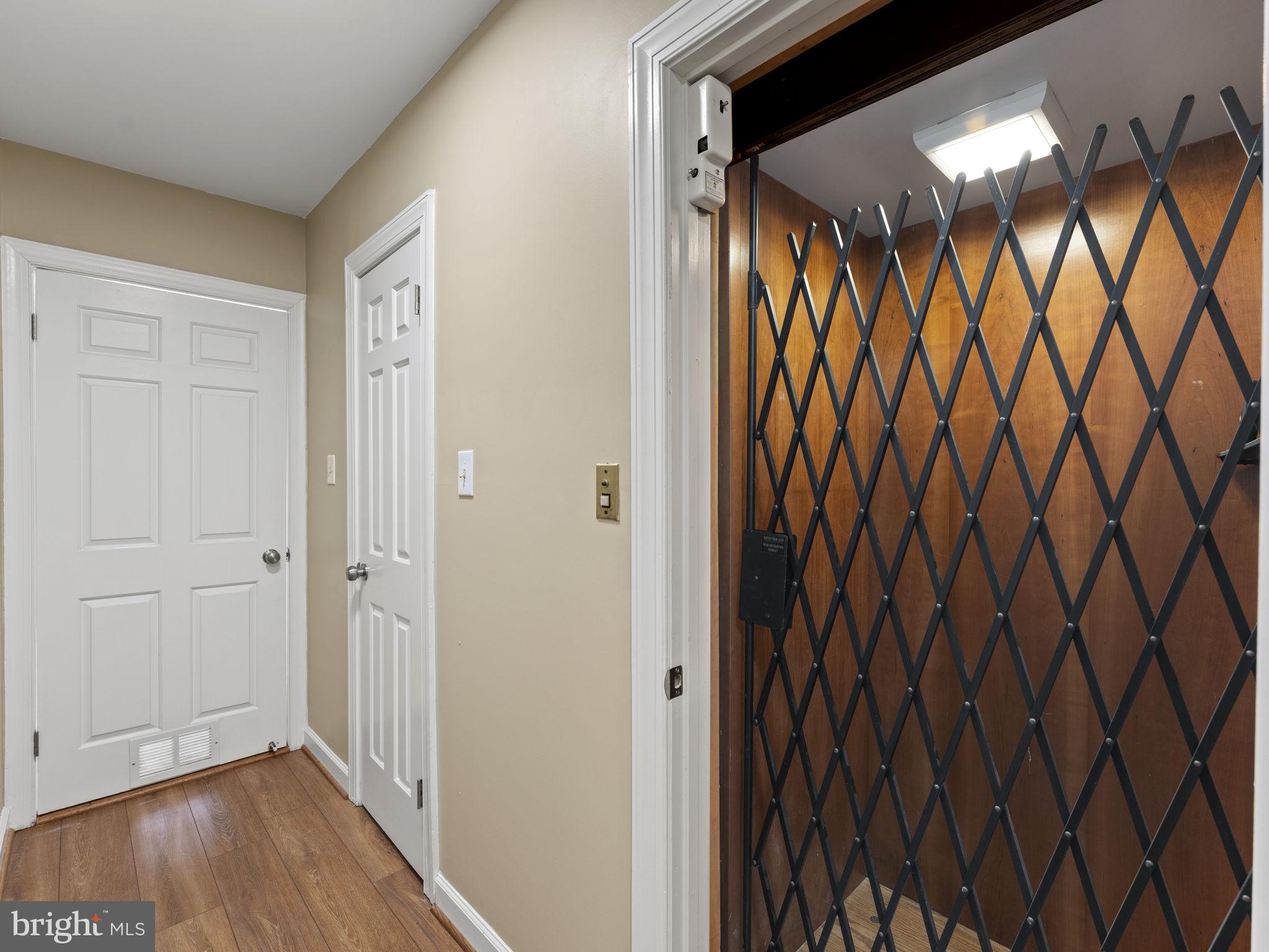 BRADDOCK HEIGHTS - Residential