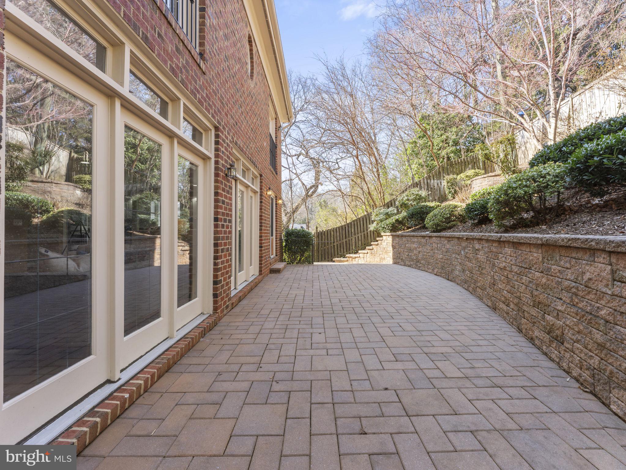 BRADDOCK HEIGHTS - Residential