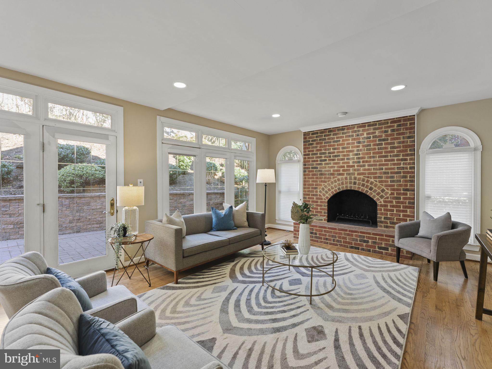 BRADDOCK HEIGHTS - Residential