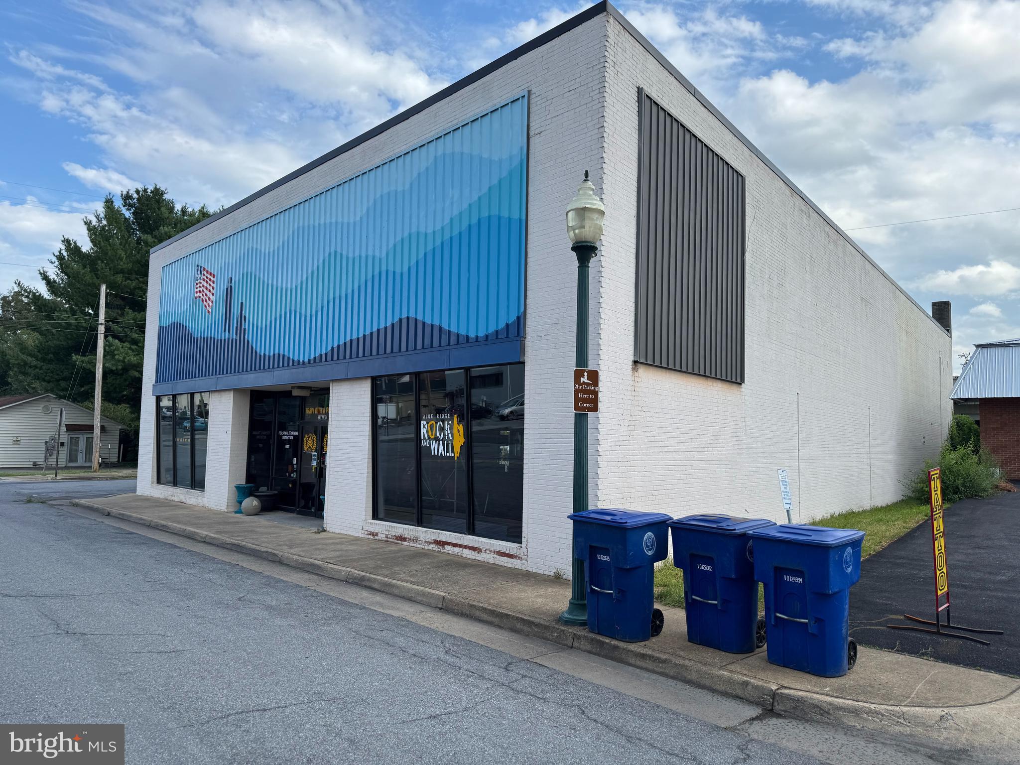 35 E JACKSON STREET