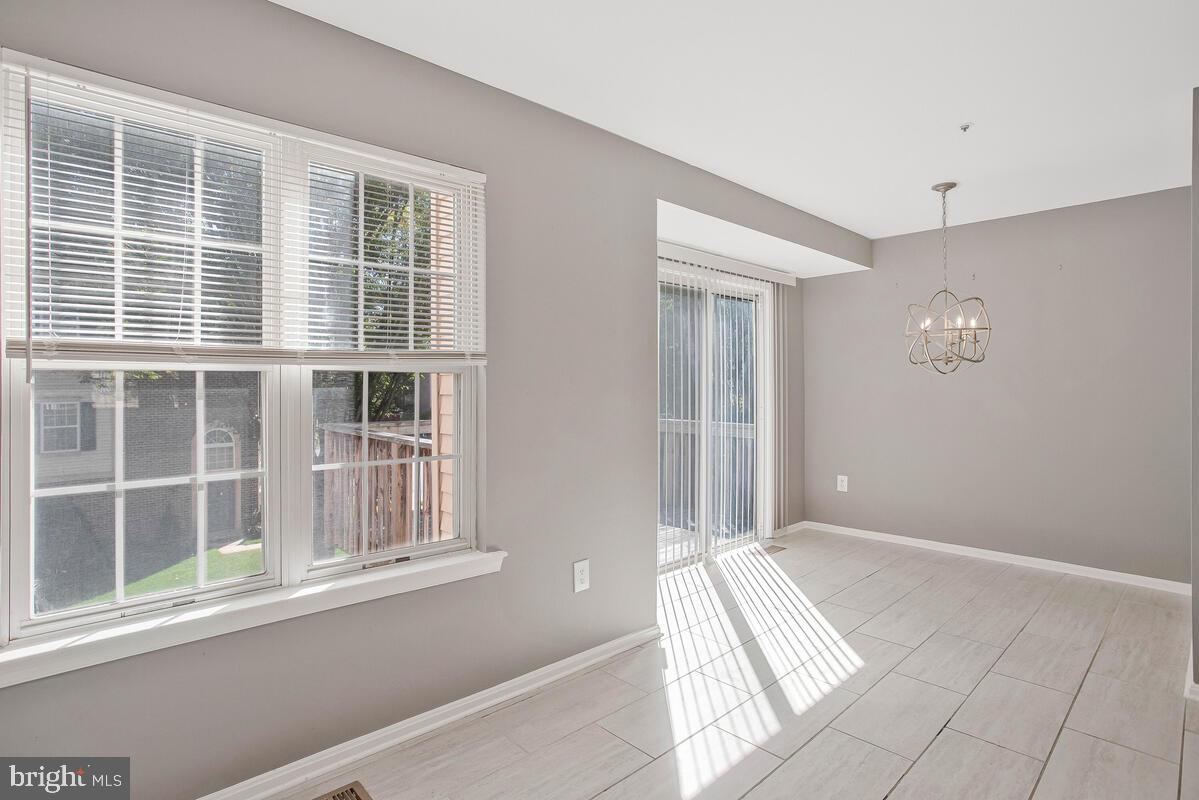 BOWIE NEW TOWN - Residential