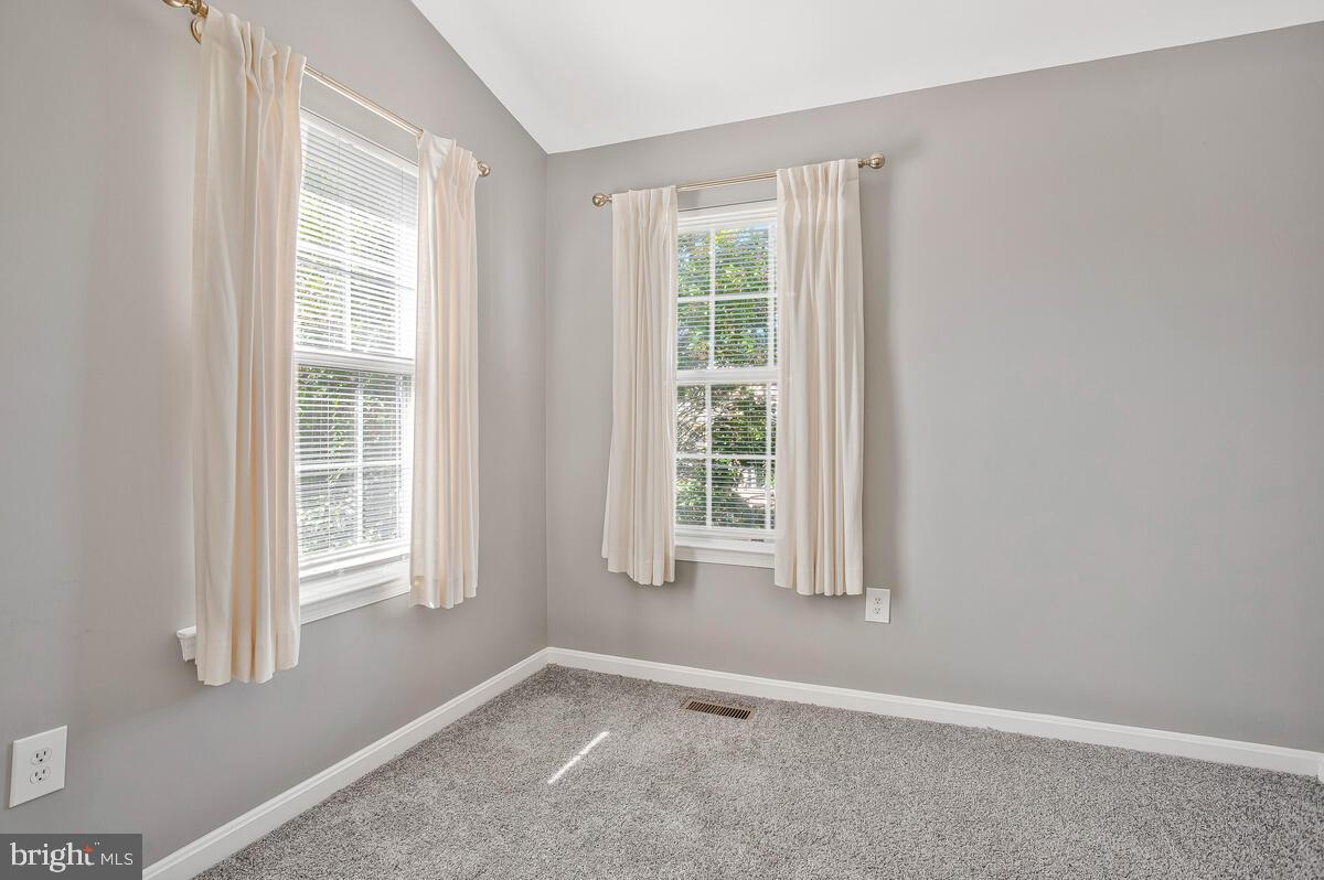 BOWIE NEW TOWN - Residential