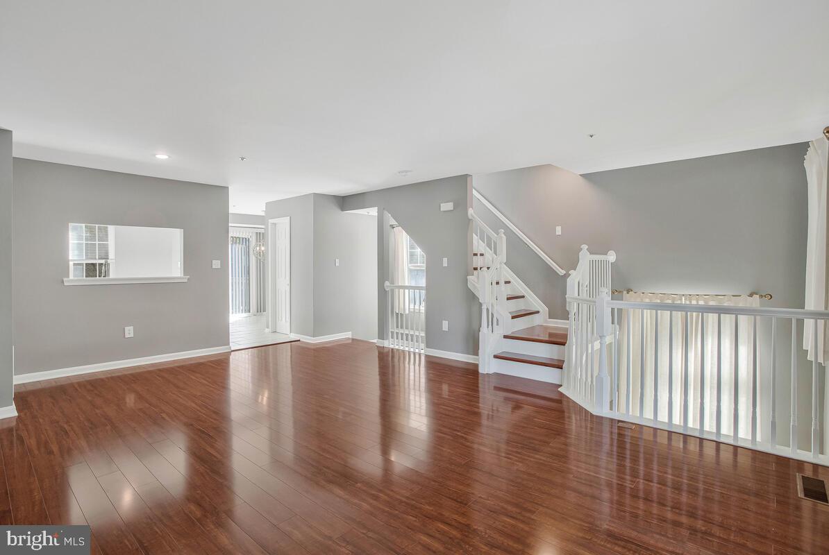 BOWIE NEW TOWN - Residential