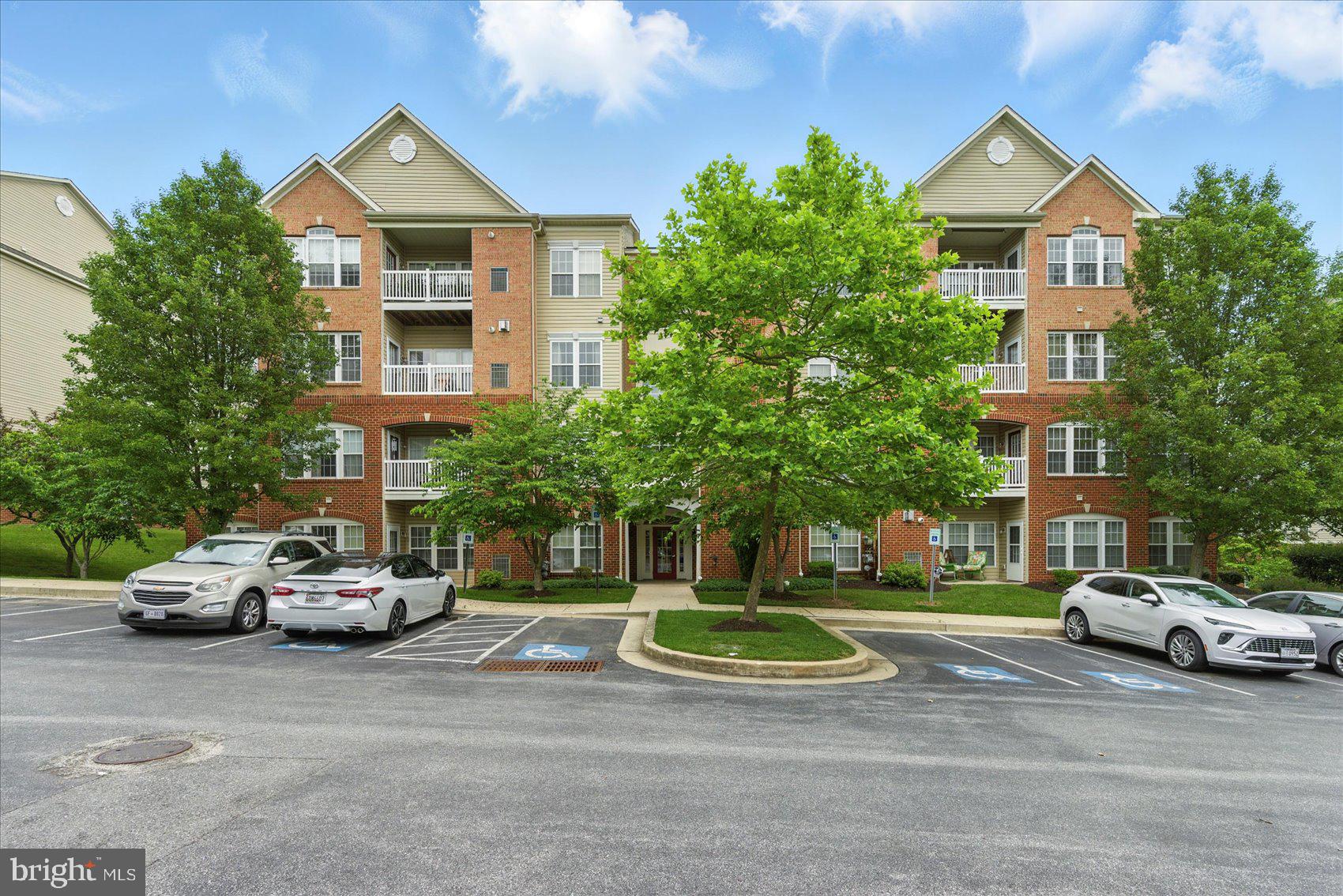 9485 ASHLYN CIRCLE 9485