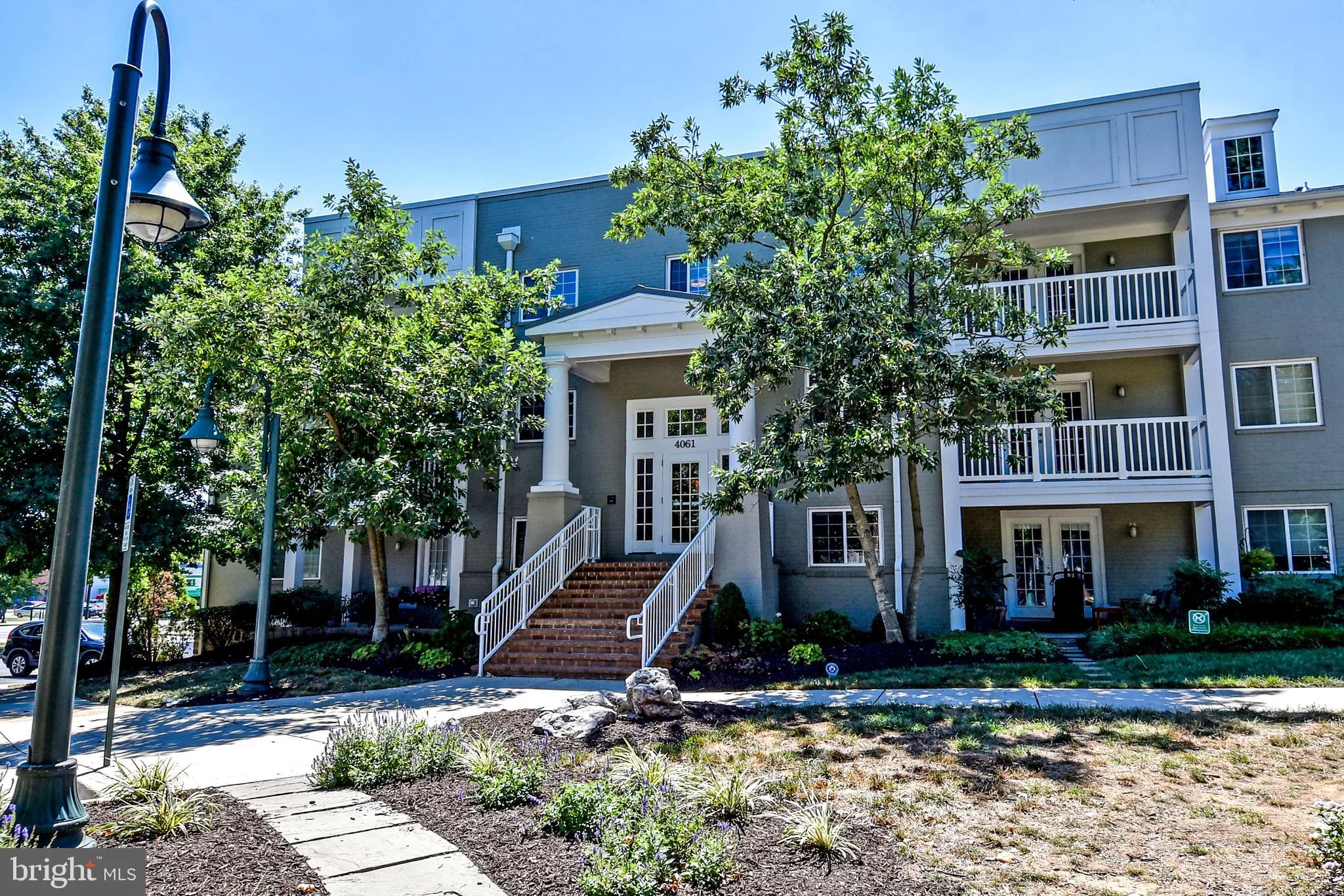 4061 S Four Mile Run Drive Unit 304, Arlington, VA, 22204