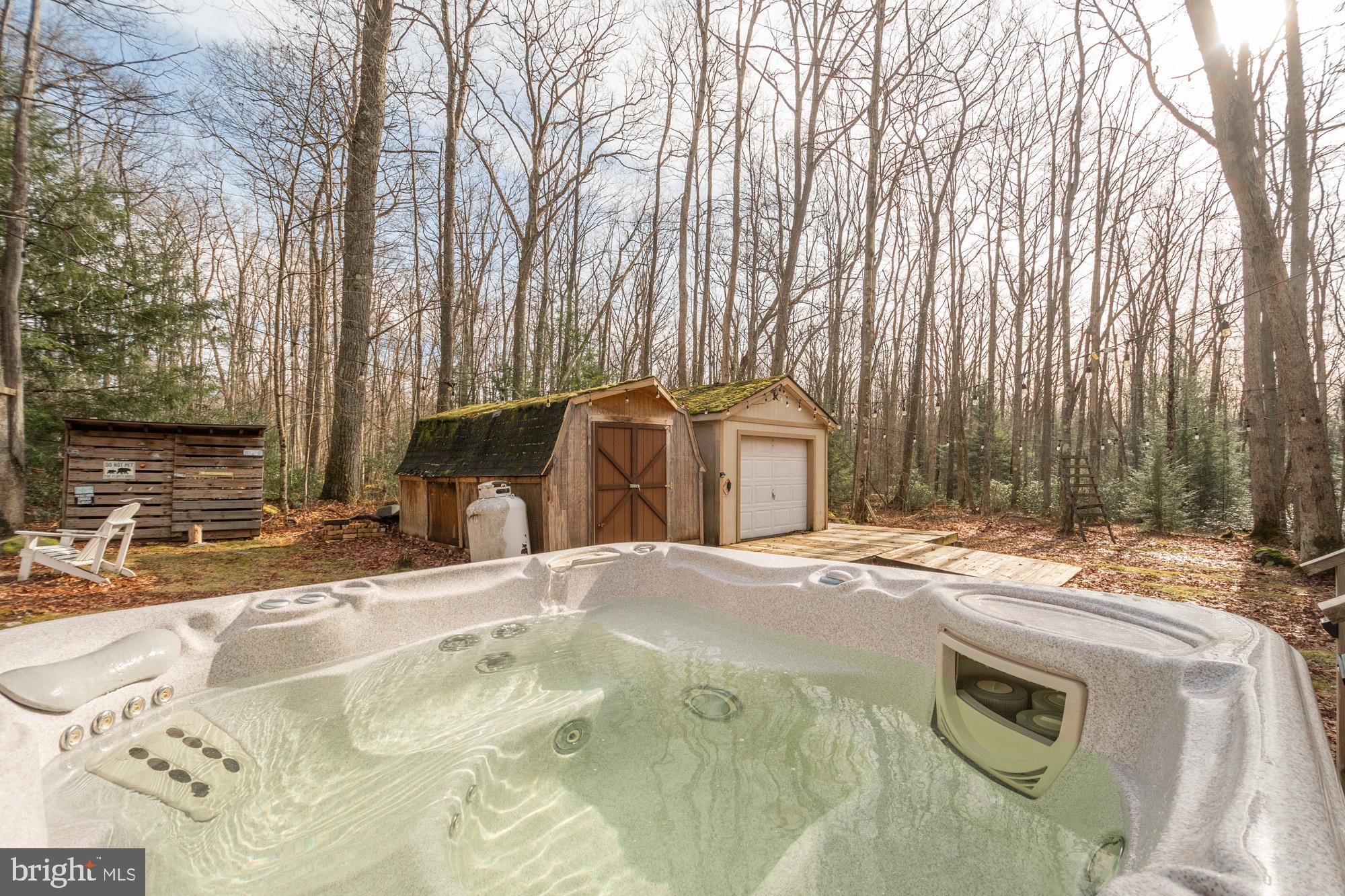 PINEY MOUNTAIN CORP - Residential