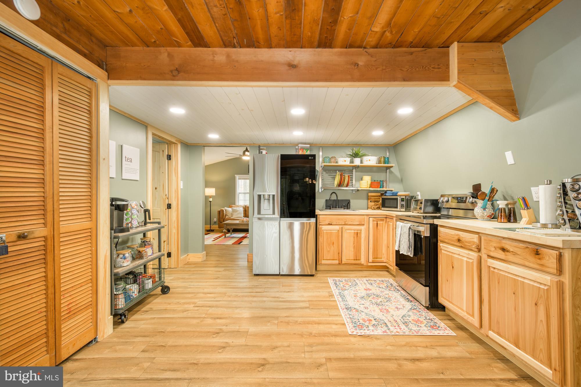 PINEY MOUNTAIN CORP - Residential