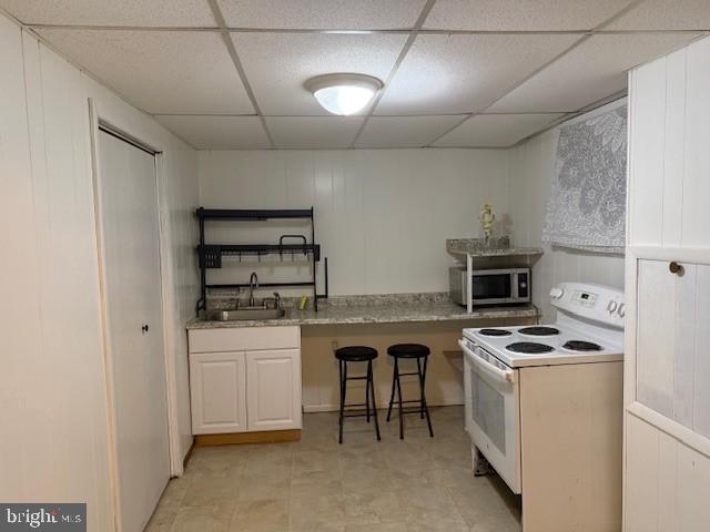 SHADY GROVE VILLAGE - Residential Lease