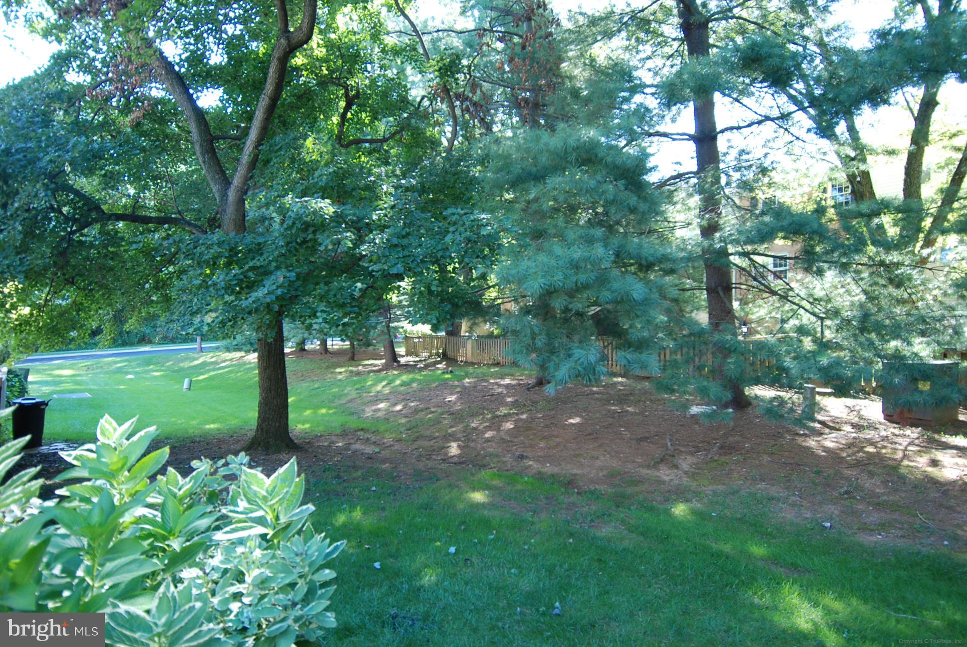 SHADY GROVE VILLAGE - Residential Lease