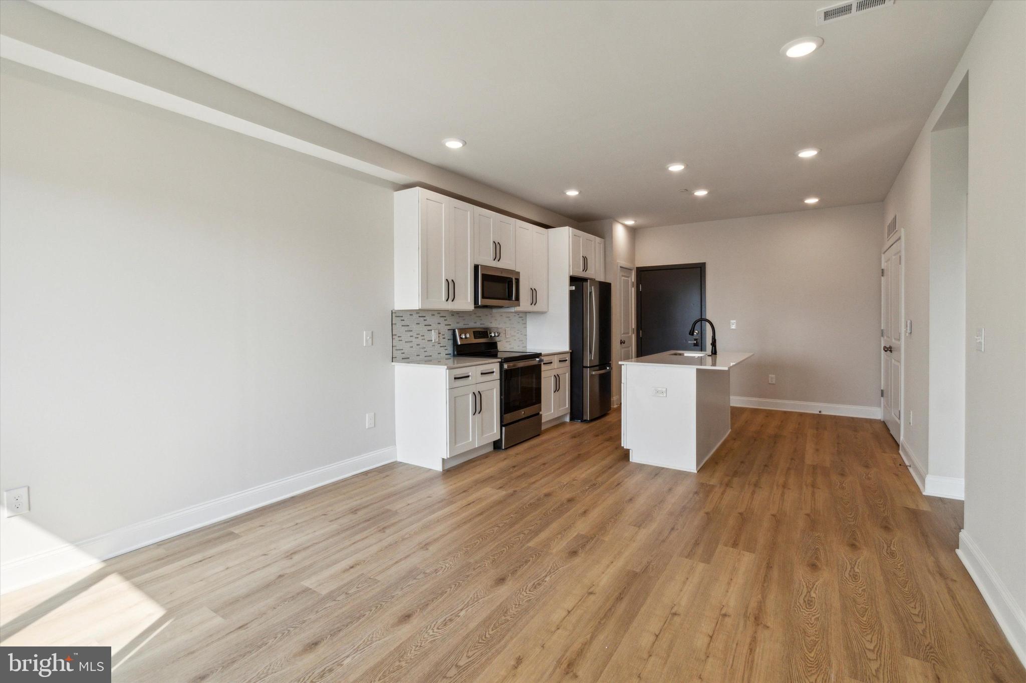 2157 E LEHIGH AVENUE 207