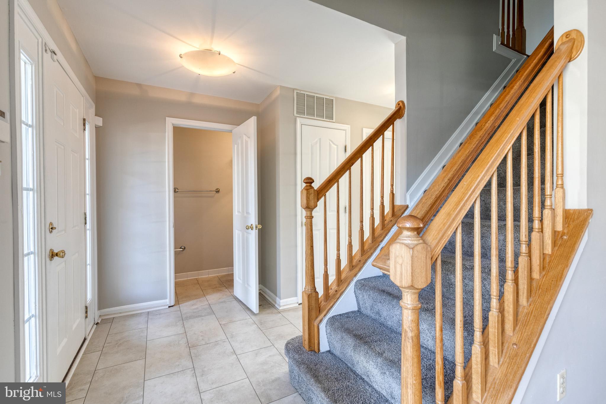 RUSSETT - Residential Lease