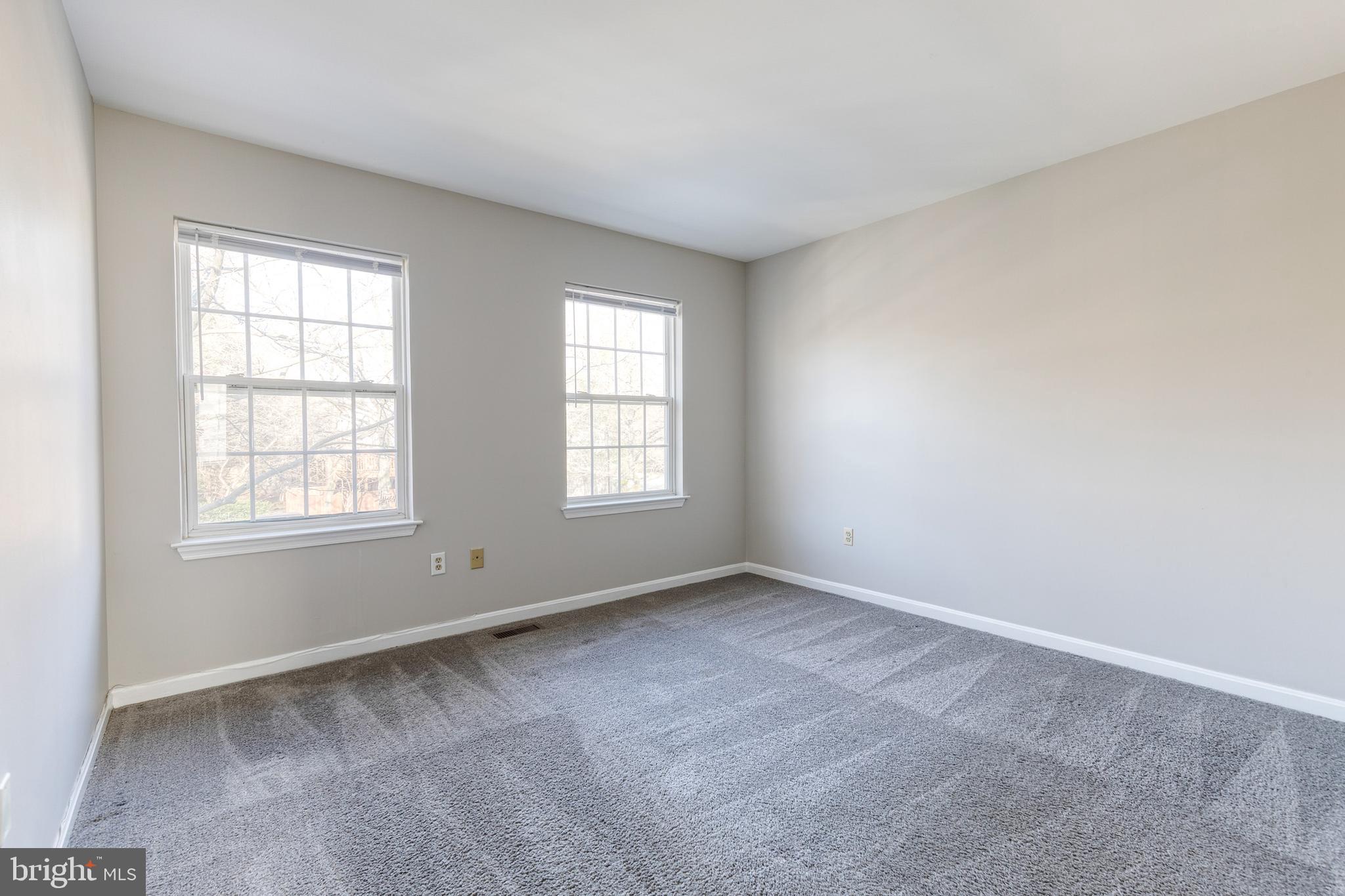 RUSSETT - Residential Lease