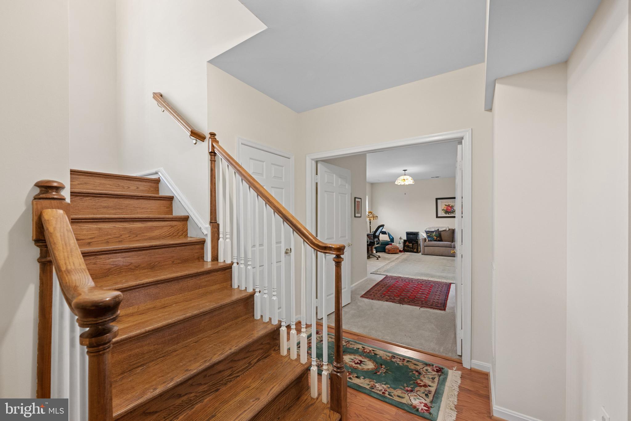 SPRING VALLEY - Residential