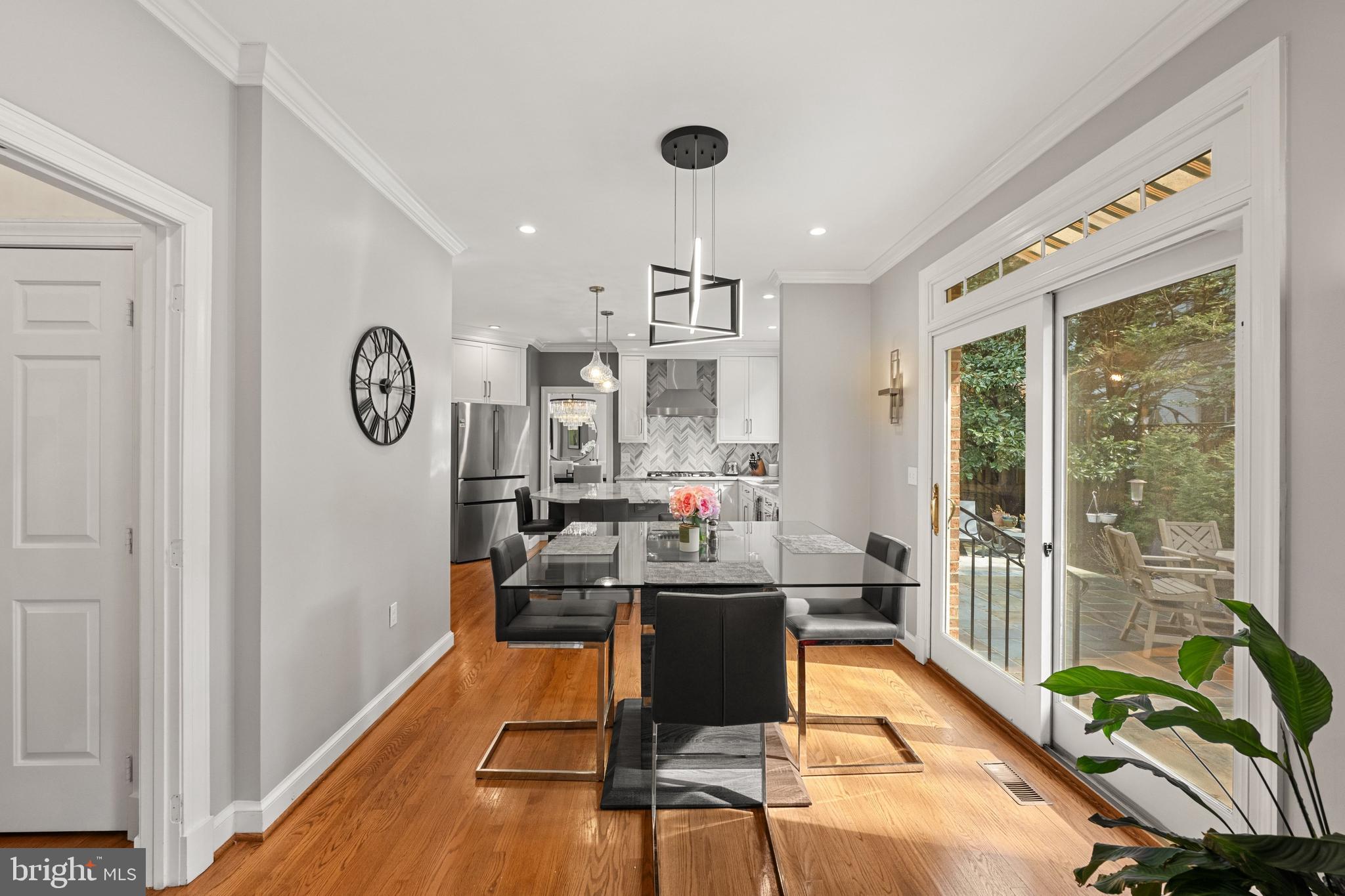 SPRING VALLEY - Residential