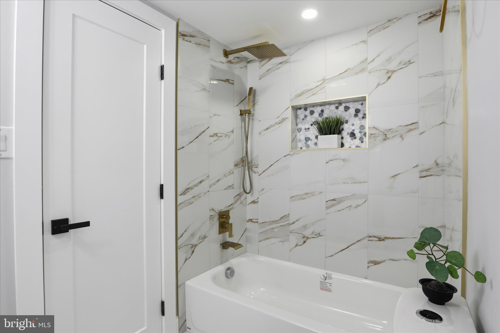 WESTMINSTER ELECTION DISTRICT - Residential