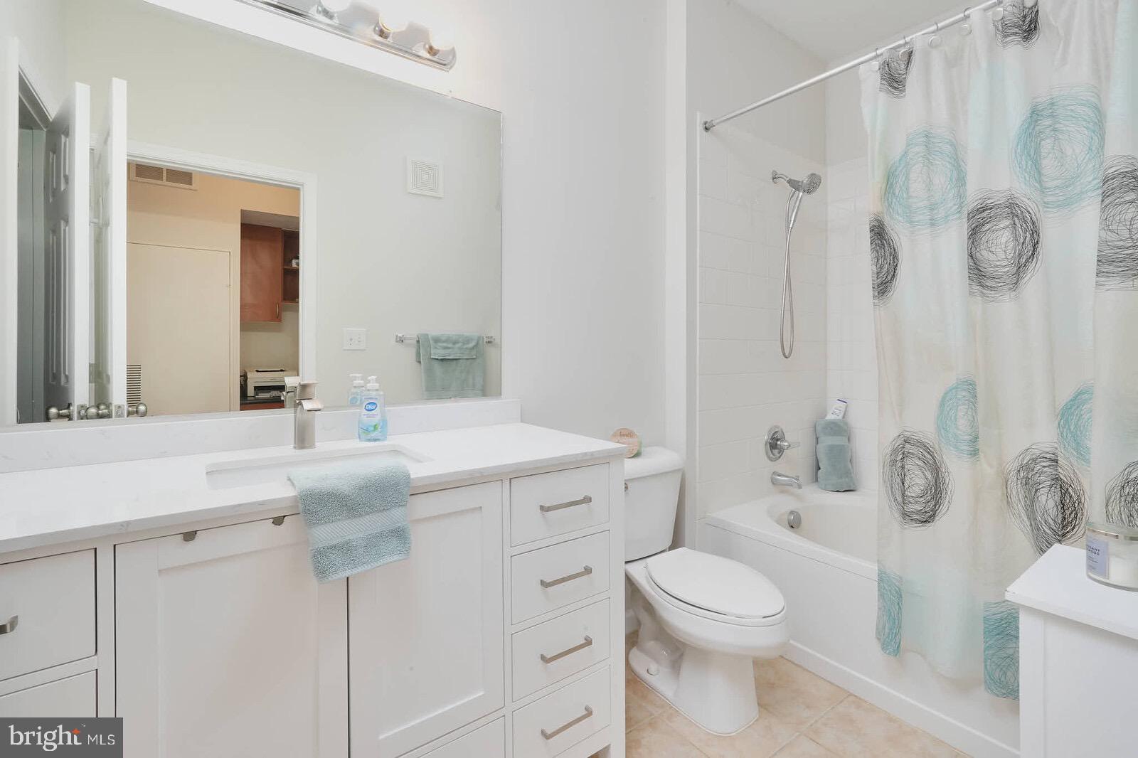 ASHMORE AT GERMANOWN COMMUNITY - Residential