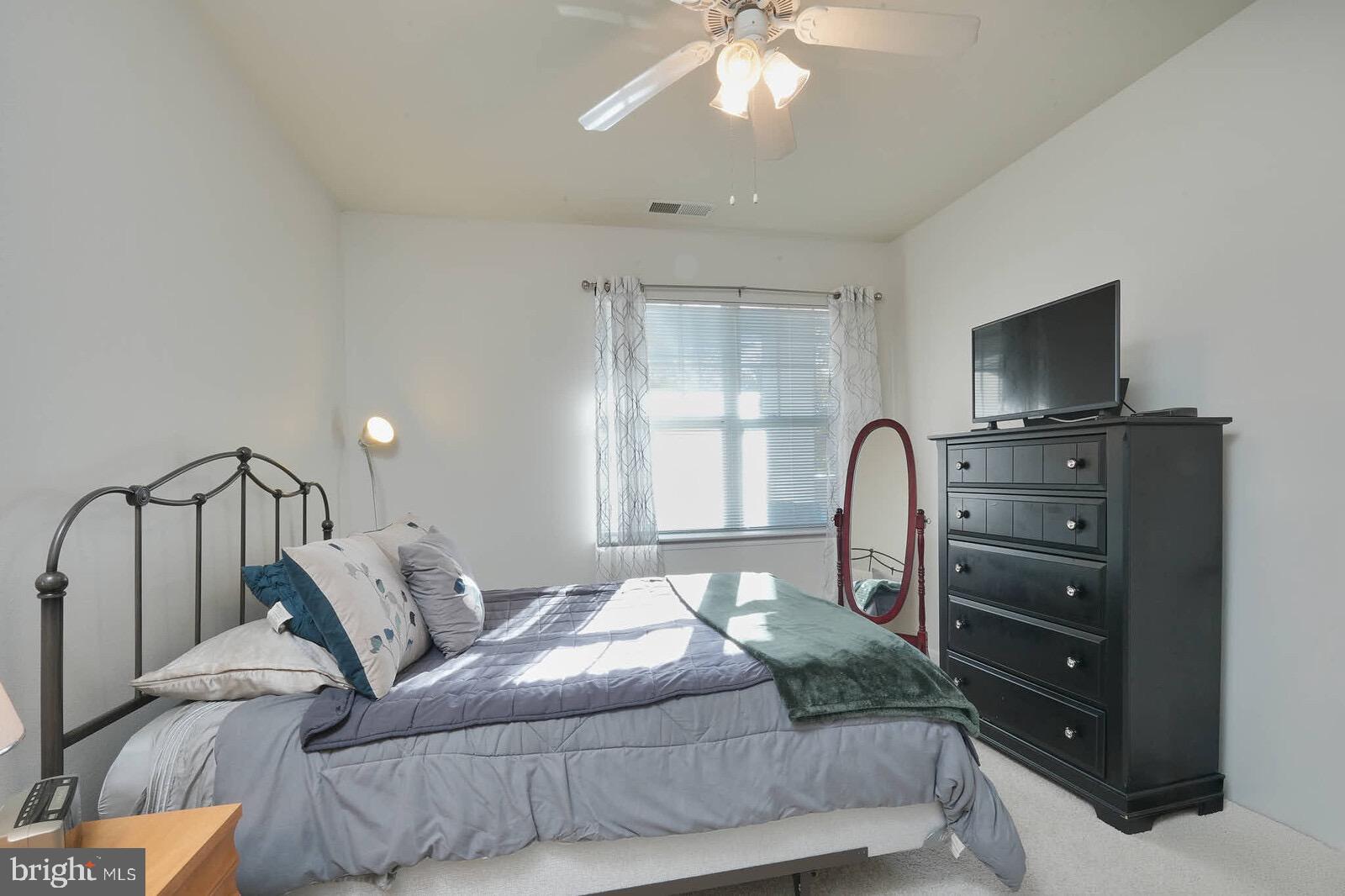 ASHMORE AT GERMANOWN COMMUNITY - Residential