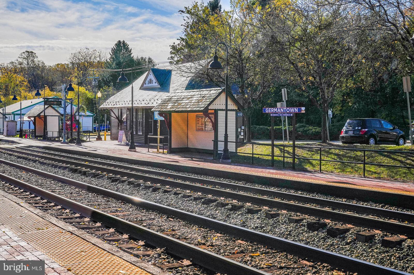 ASHMORE AT GERMANOWN COMMUNITY - Residential