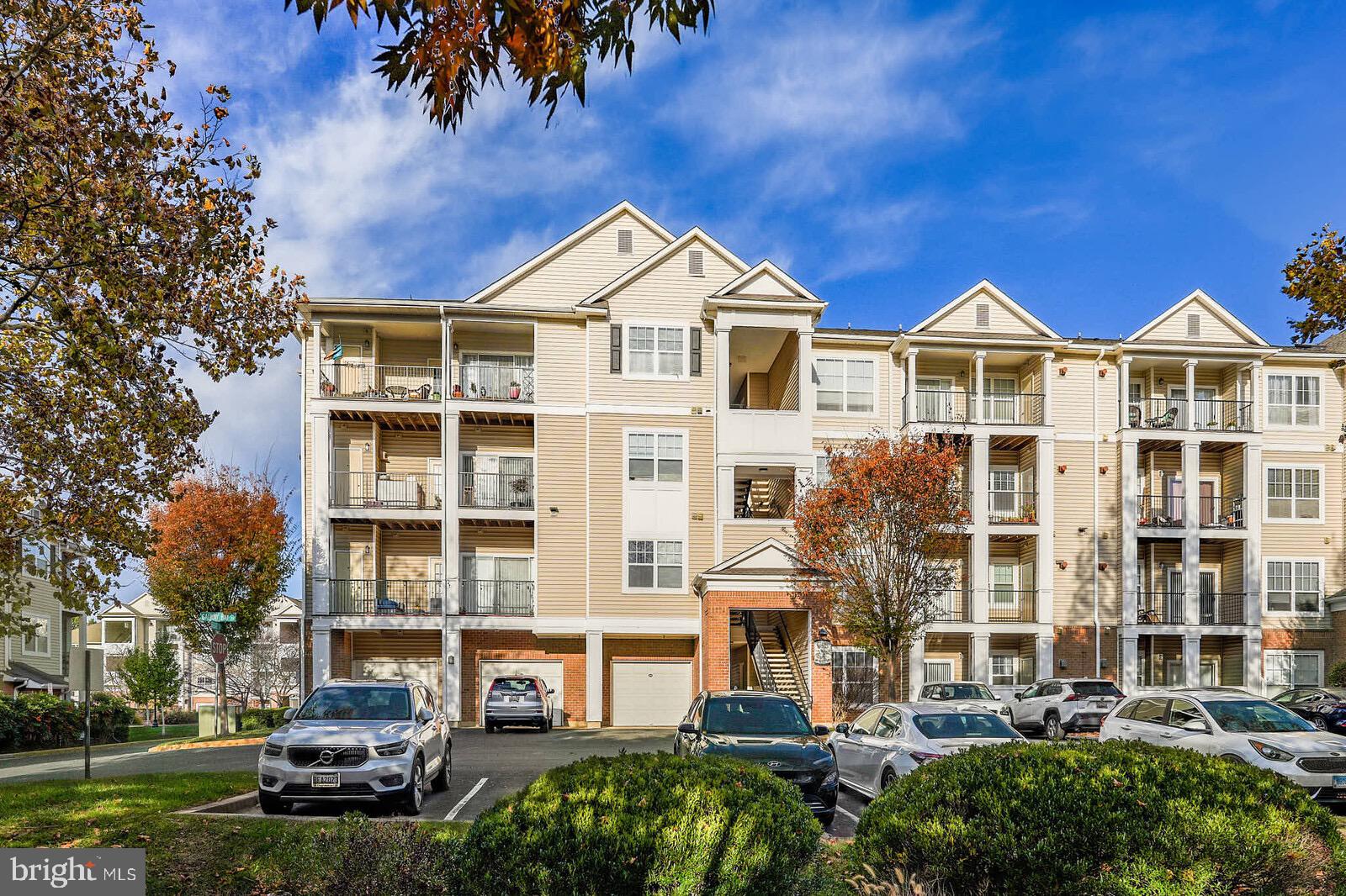 ASHMORE AT GERMANOWN COMMUNITY - Residential