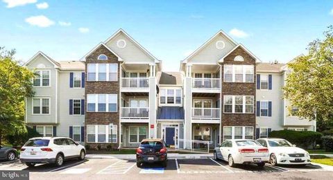 Photo of 6413 Weatherby Court #E, FREDERICK, MD 21703 (MLS # MDFR2079798)