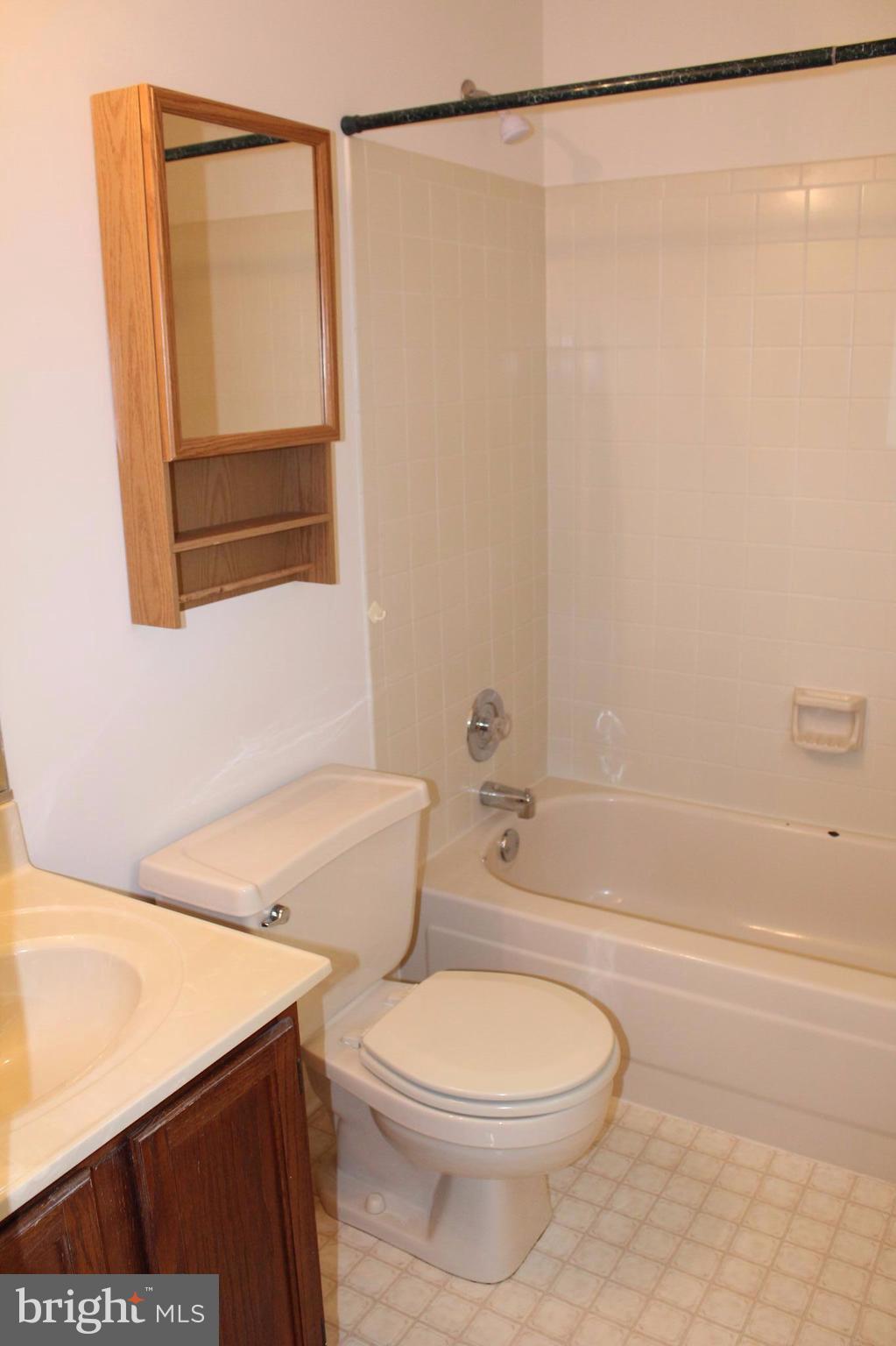 PARK RIDGE - Residential Lease