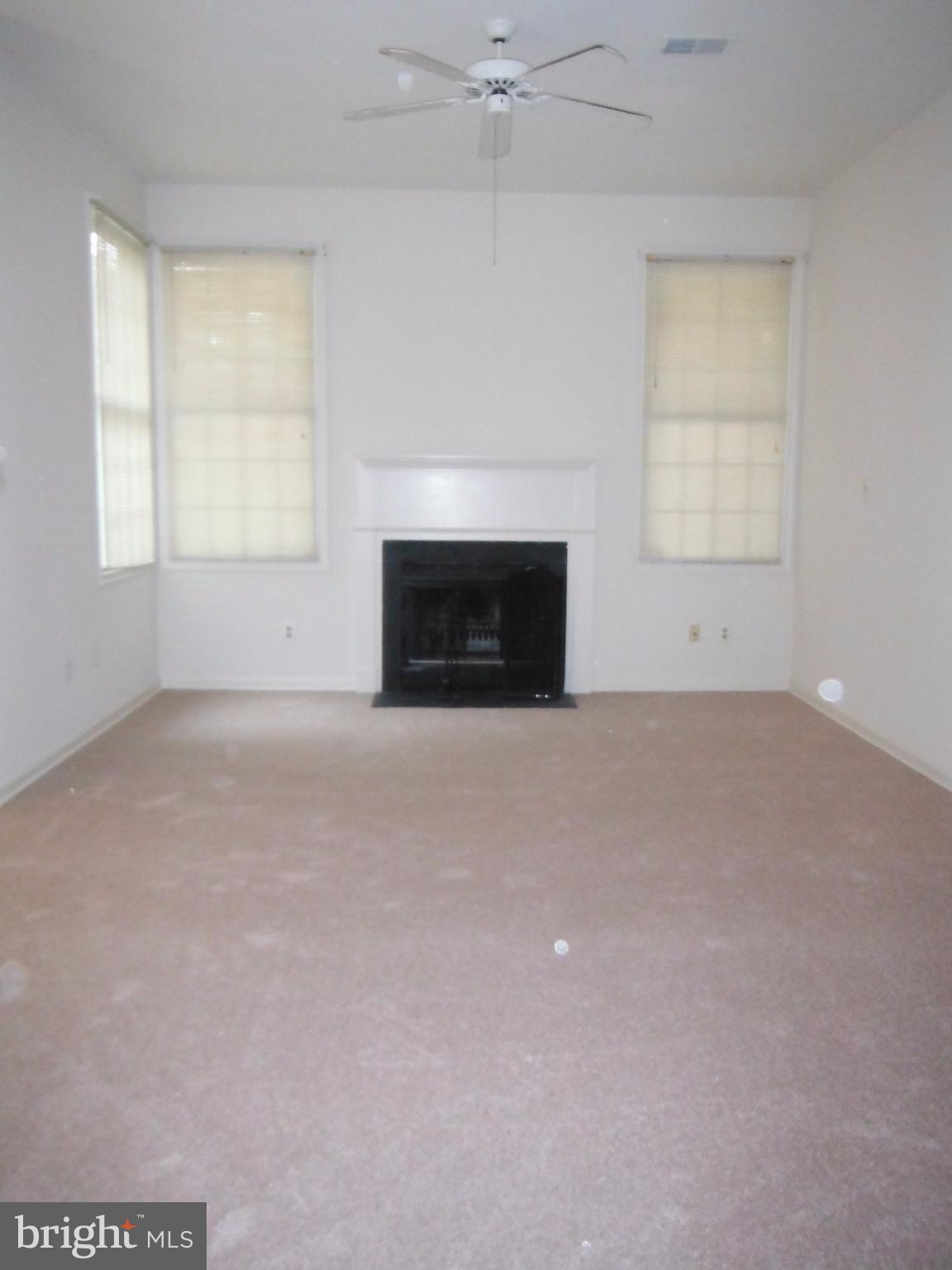 PARK RIDGE - Residential Lease