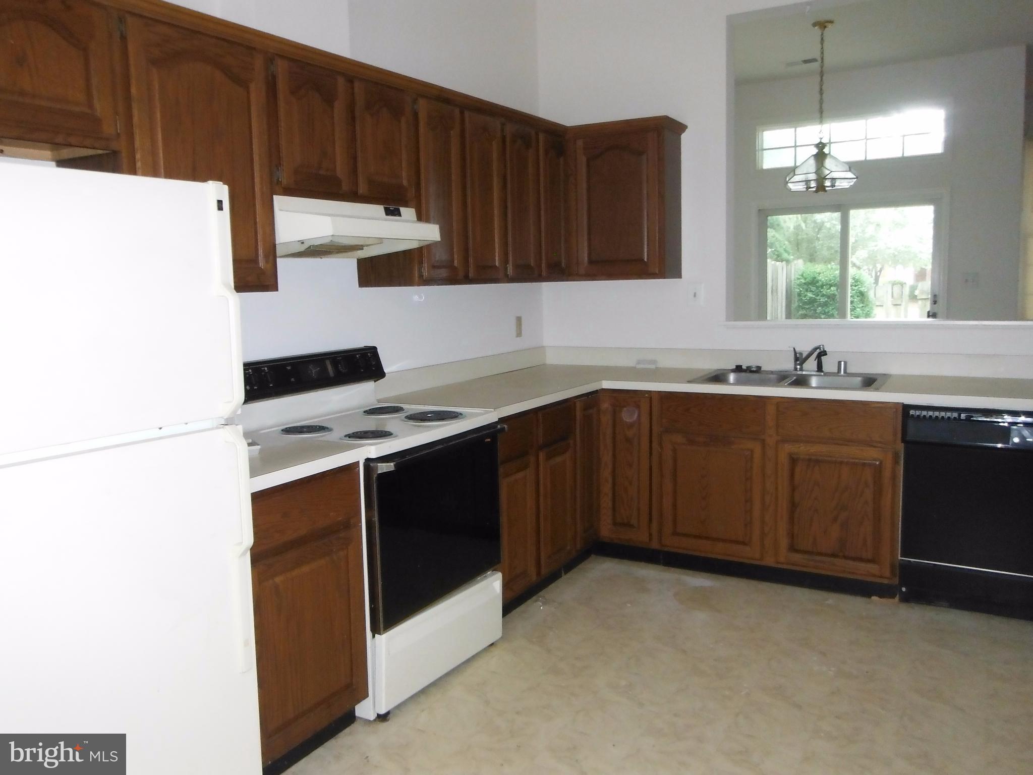 PARK RIDGE - Residential Lease