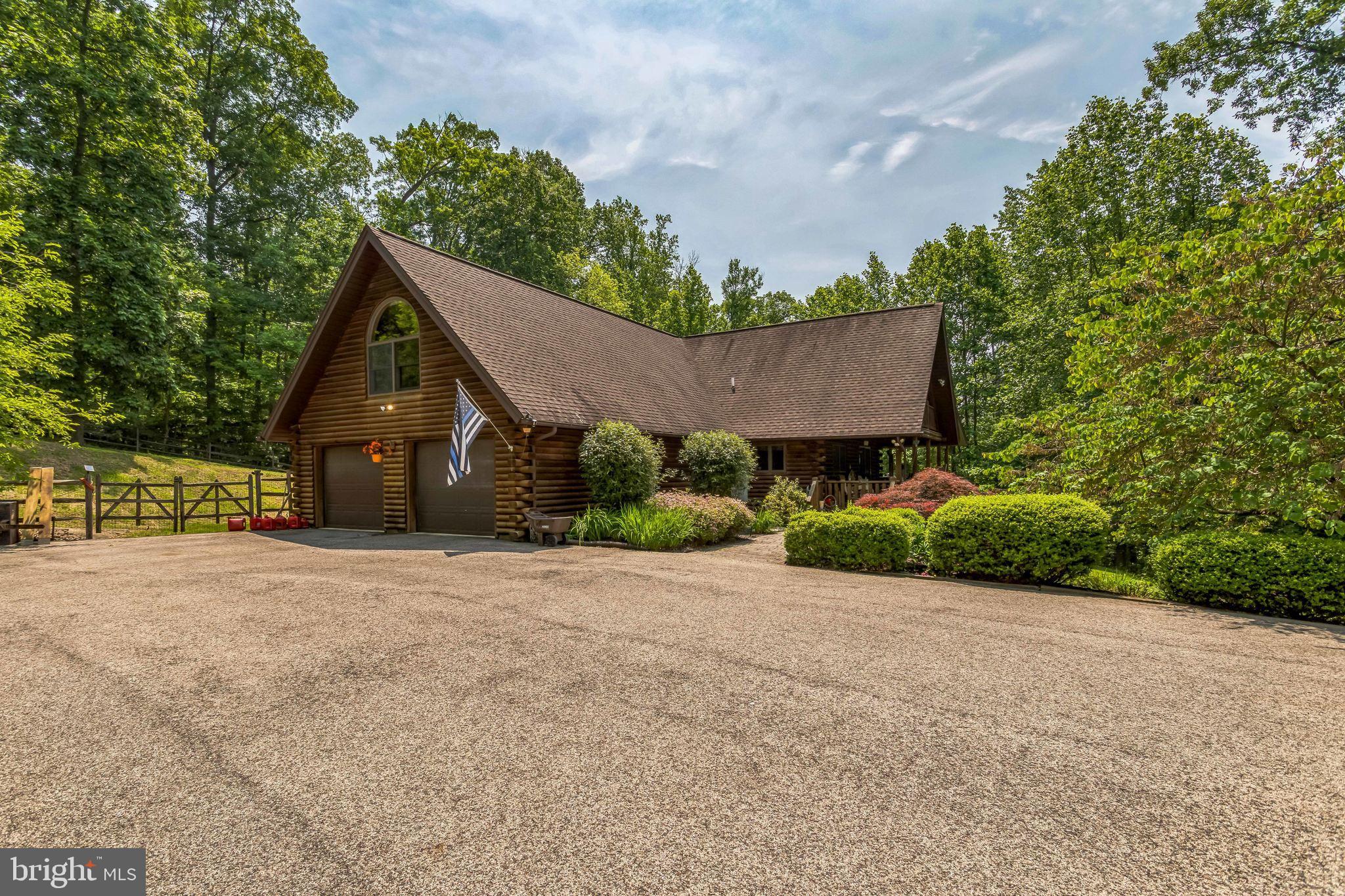 892 EICHELE ROAD
