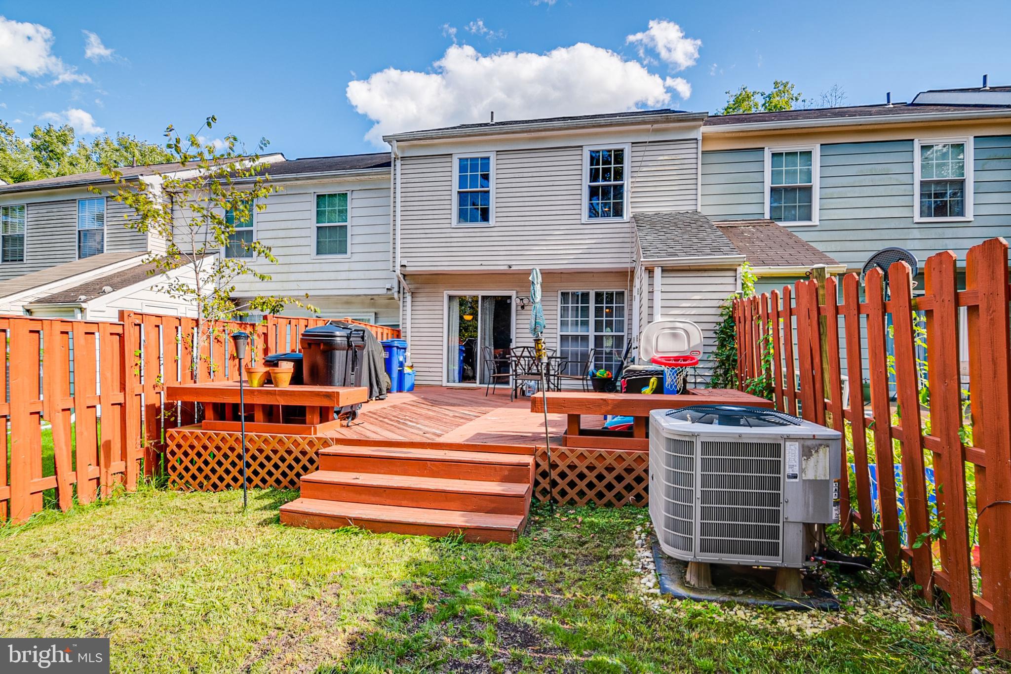 LAKE VILLAGE MANOR - Residential Lease