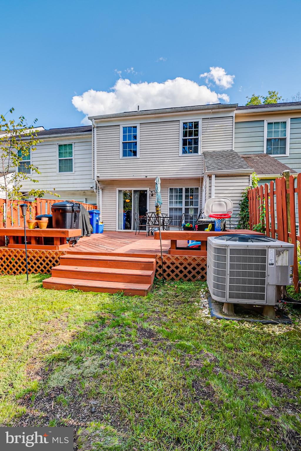 LAKE VILLAGE MANOR - Residential Lease