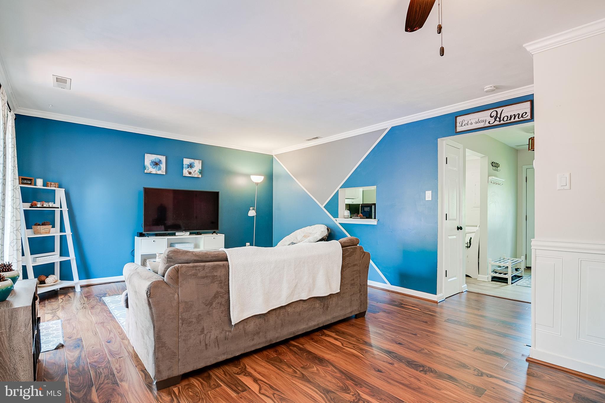 LAKE VILLAGE MANOR - Residential Lease